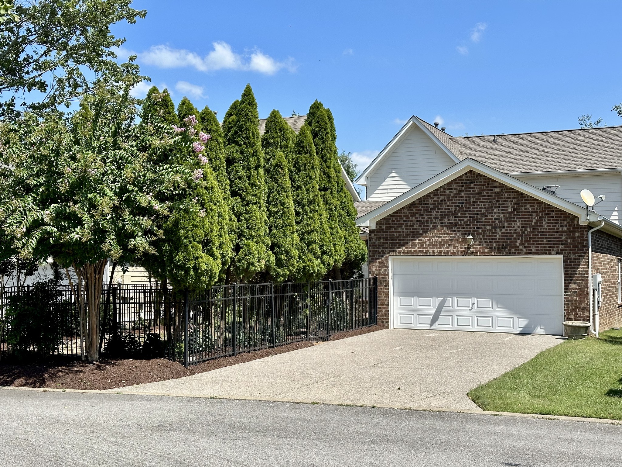 117 Delta Blvd