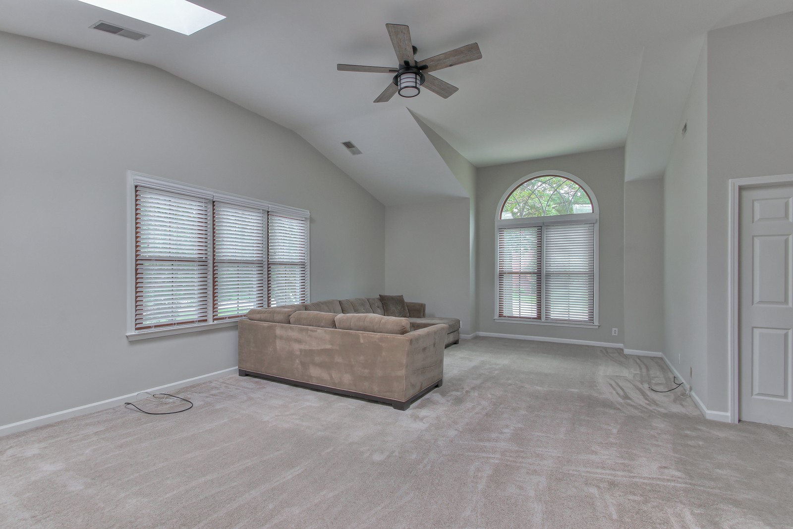 962 Yearling Way