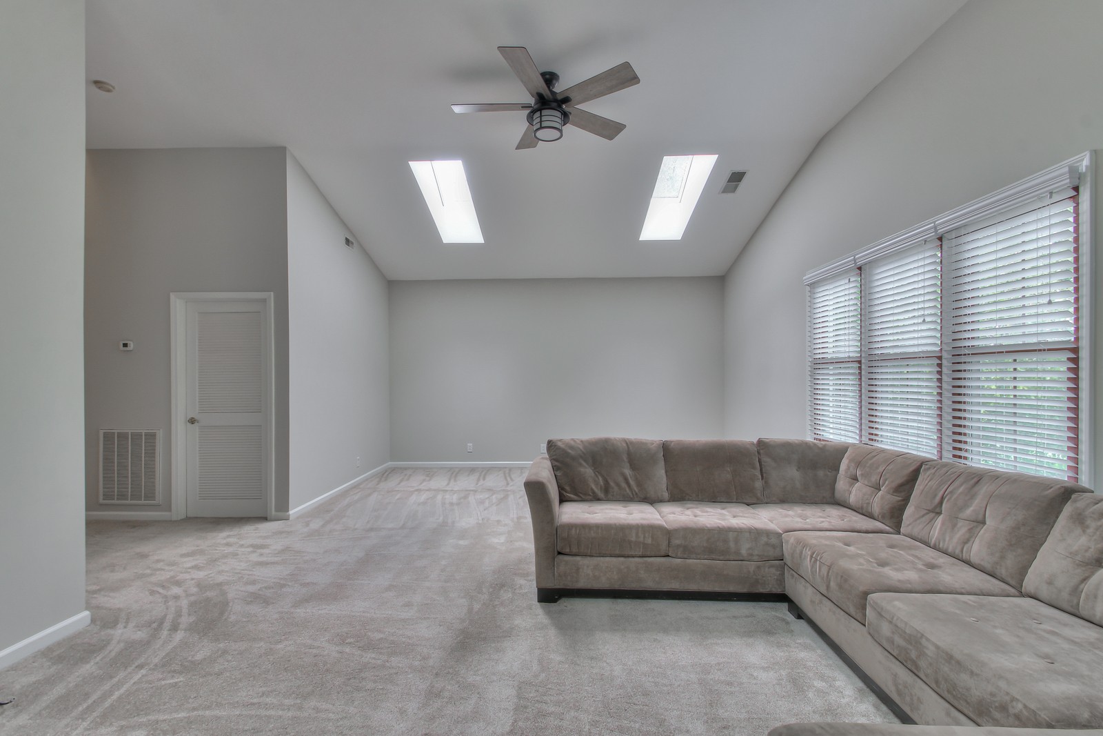 962 Yearling Way