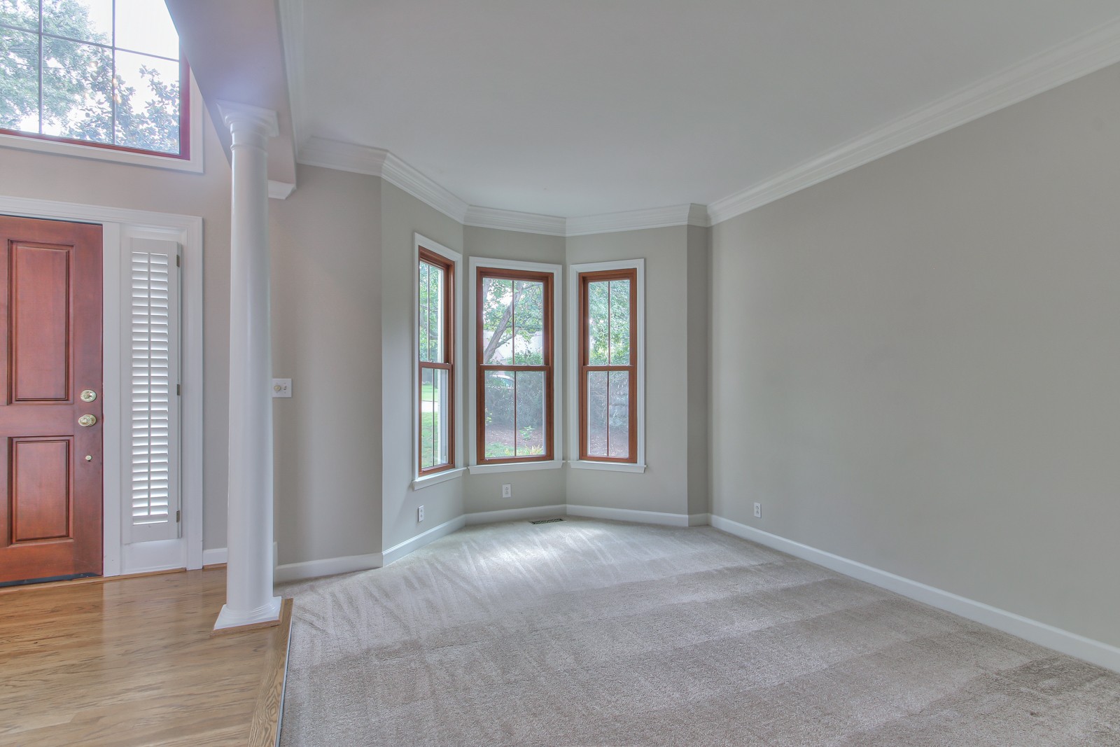 962 Yearling Way