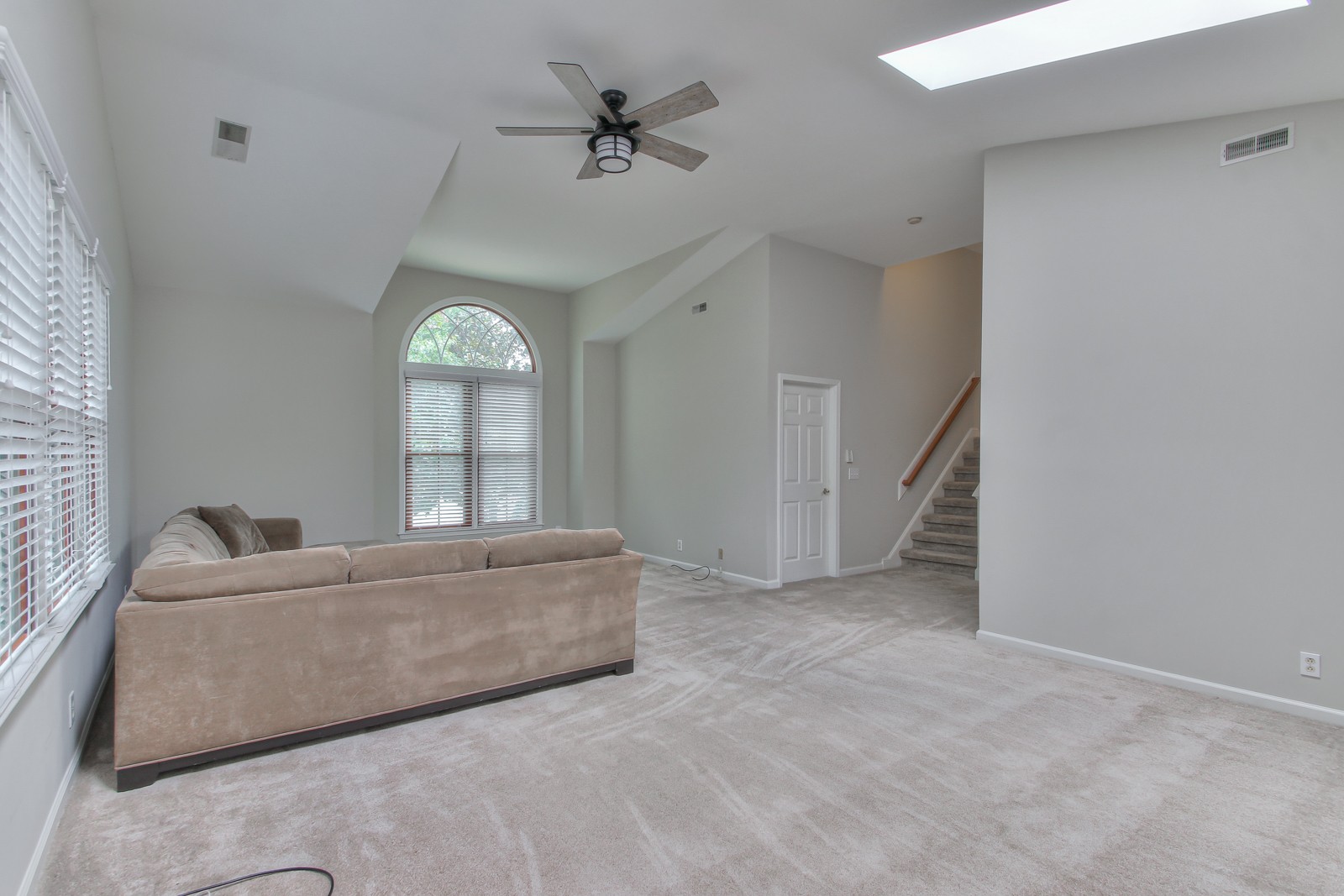 962 Yearling Way