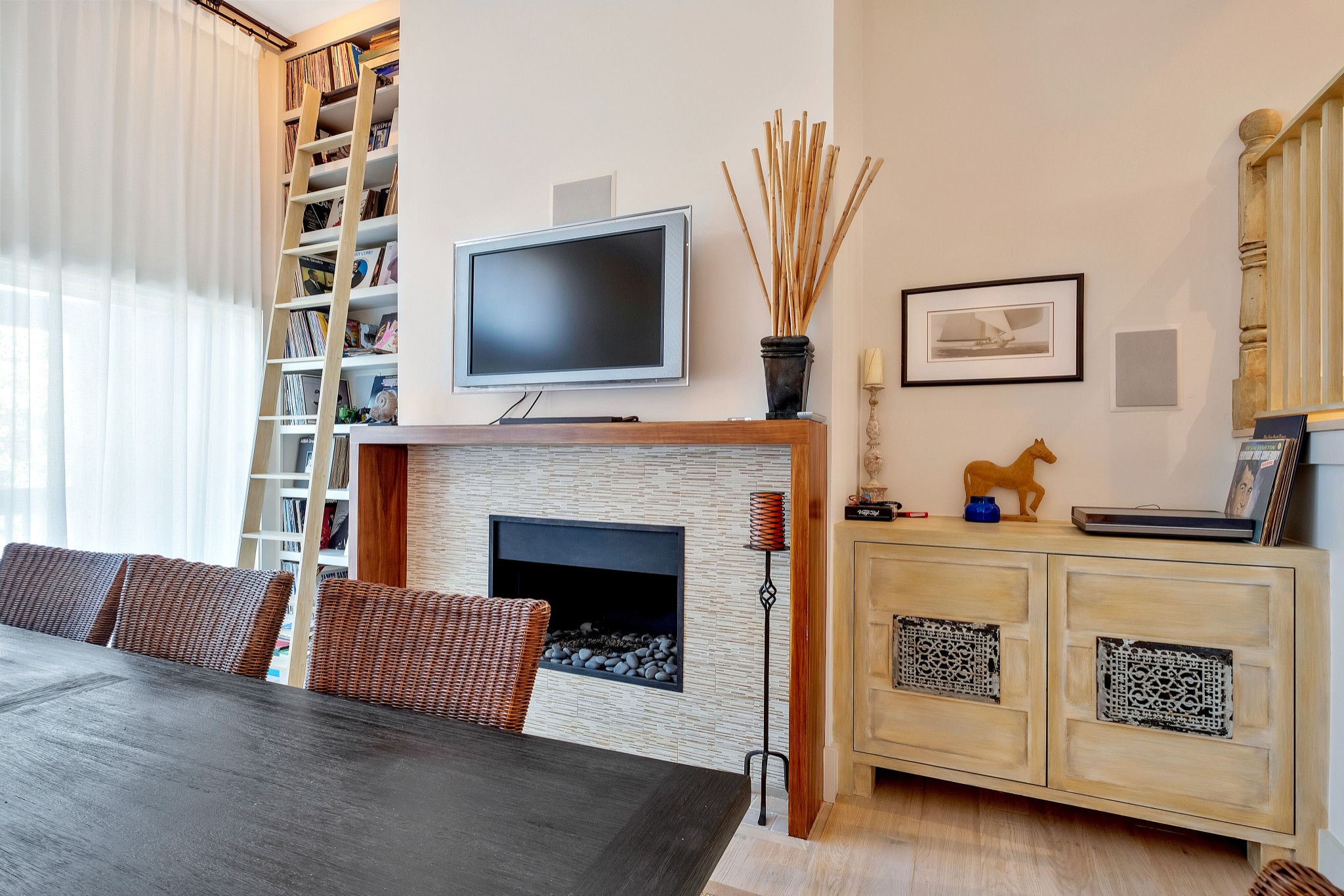 135 Hampton Pl