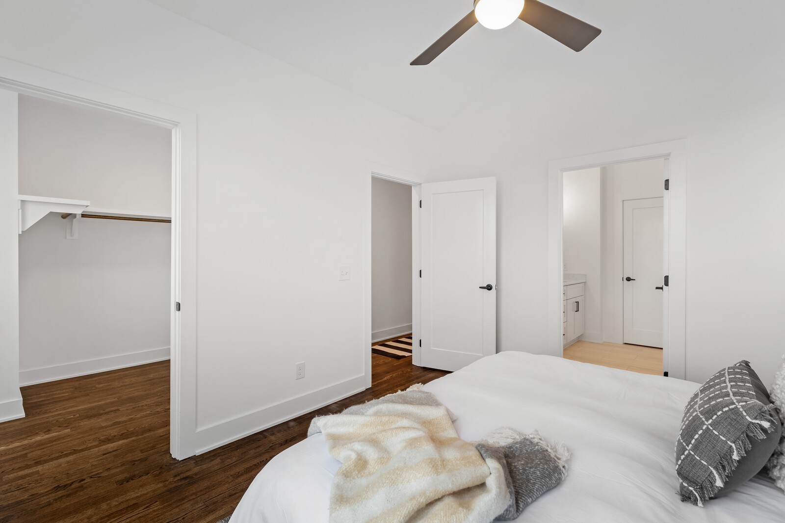 613 Vernon Ave Unit: 6