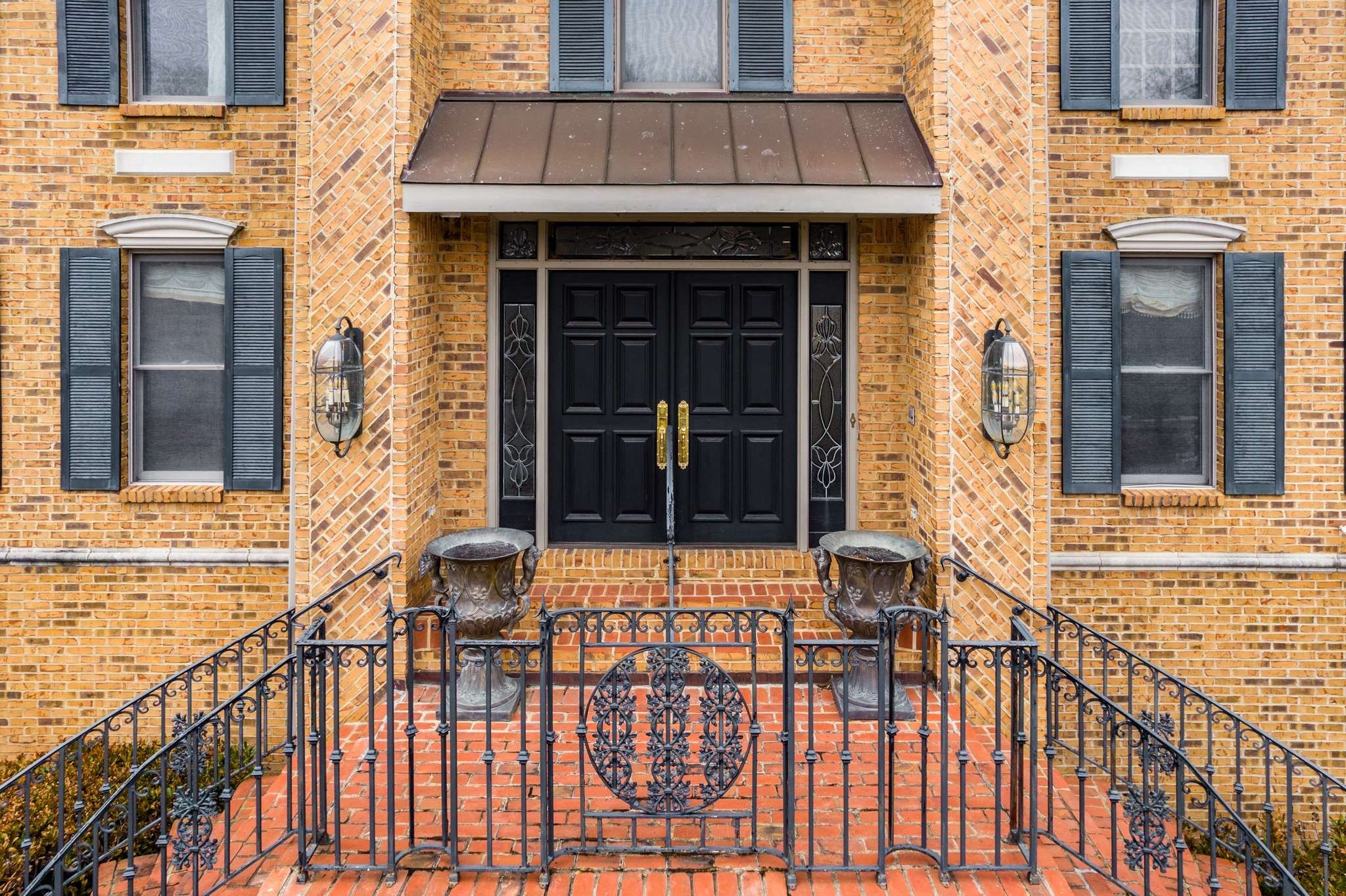 16 Westlake