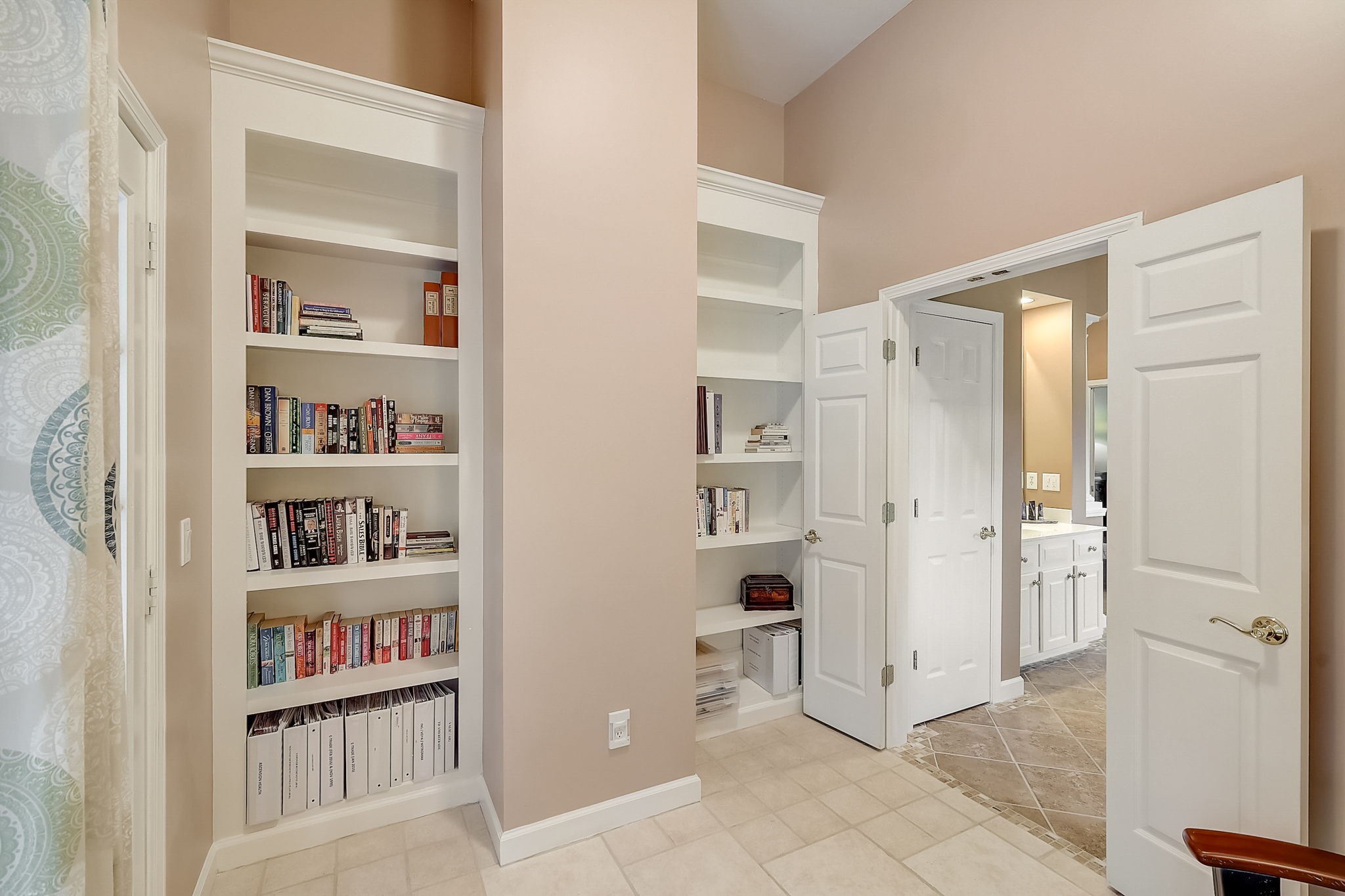 1096 Arbor Run Pl