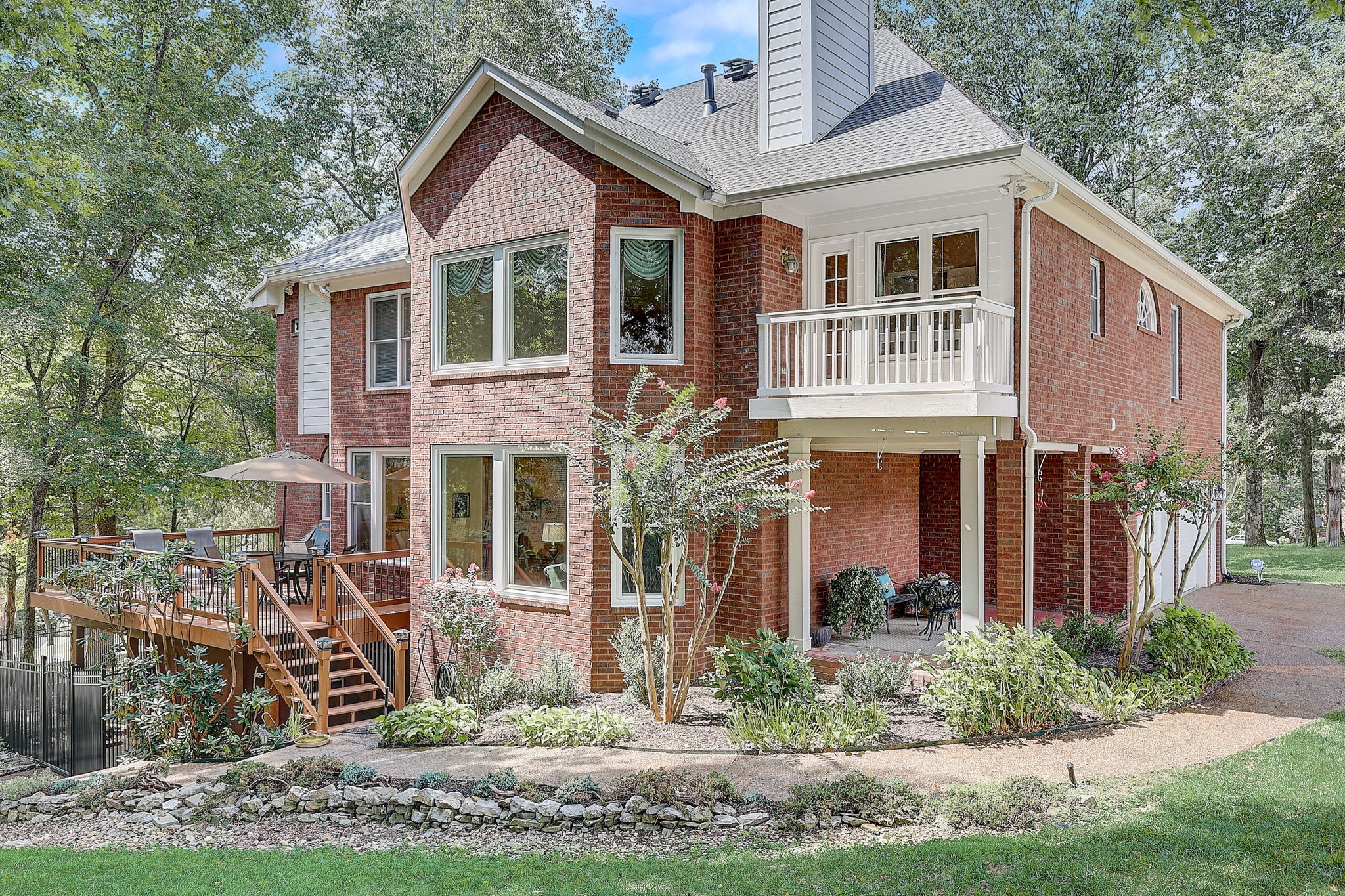 1096 Arbor Run Pl