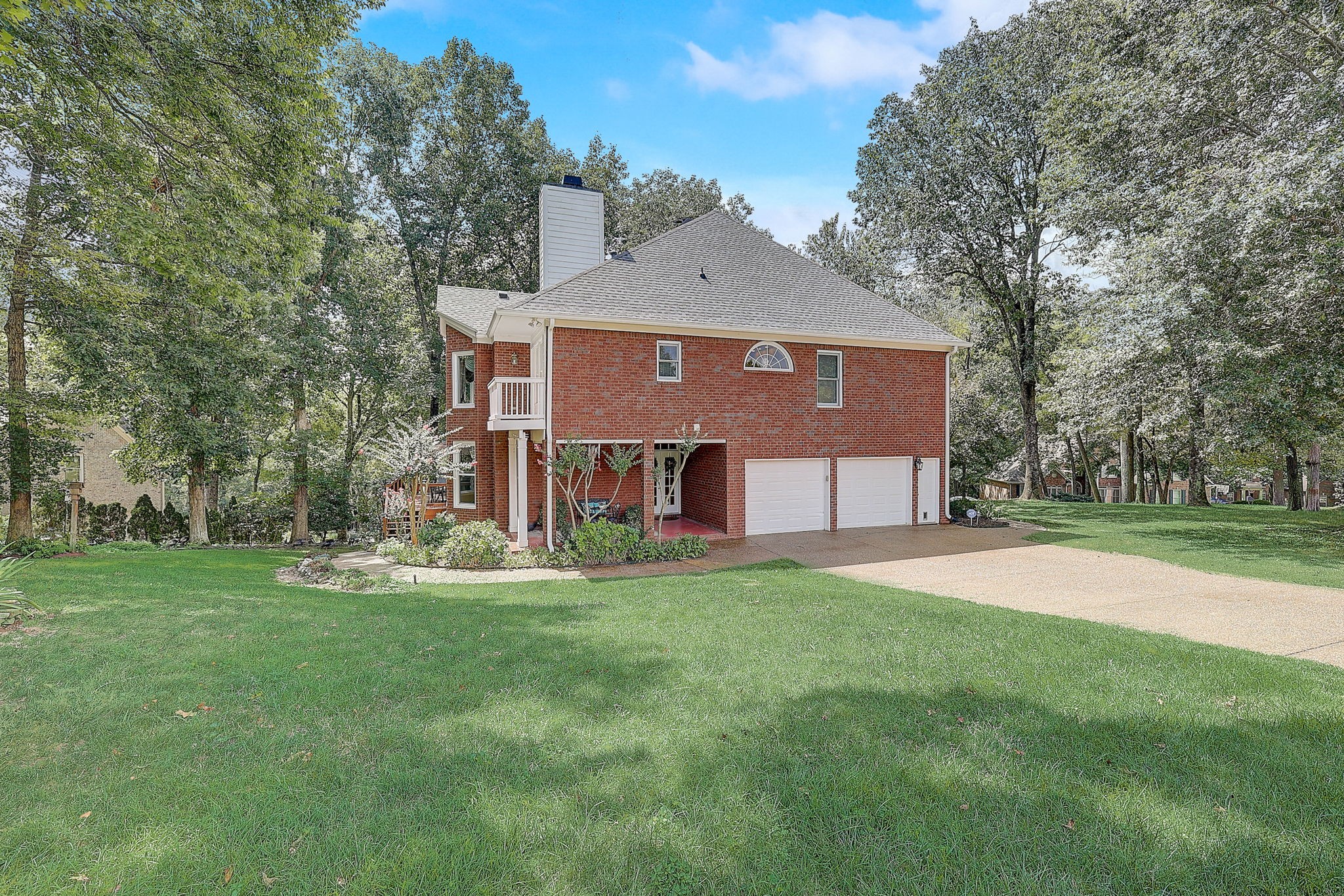 1096 Arbor Run Pl