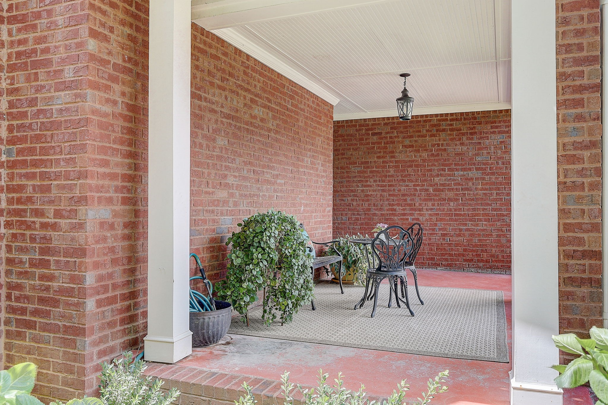 1096 Arbor Run Pl