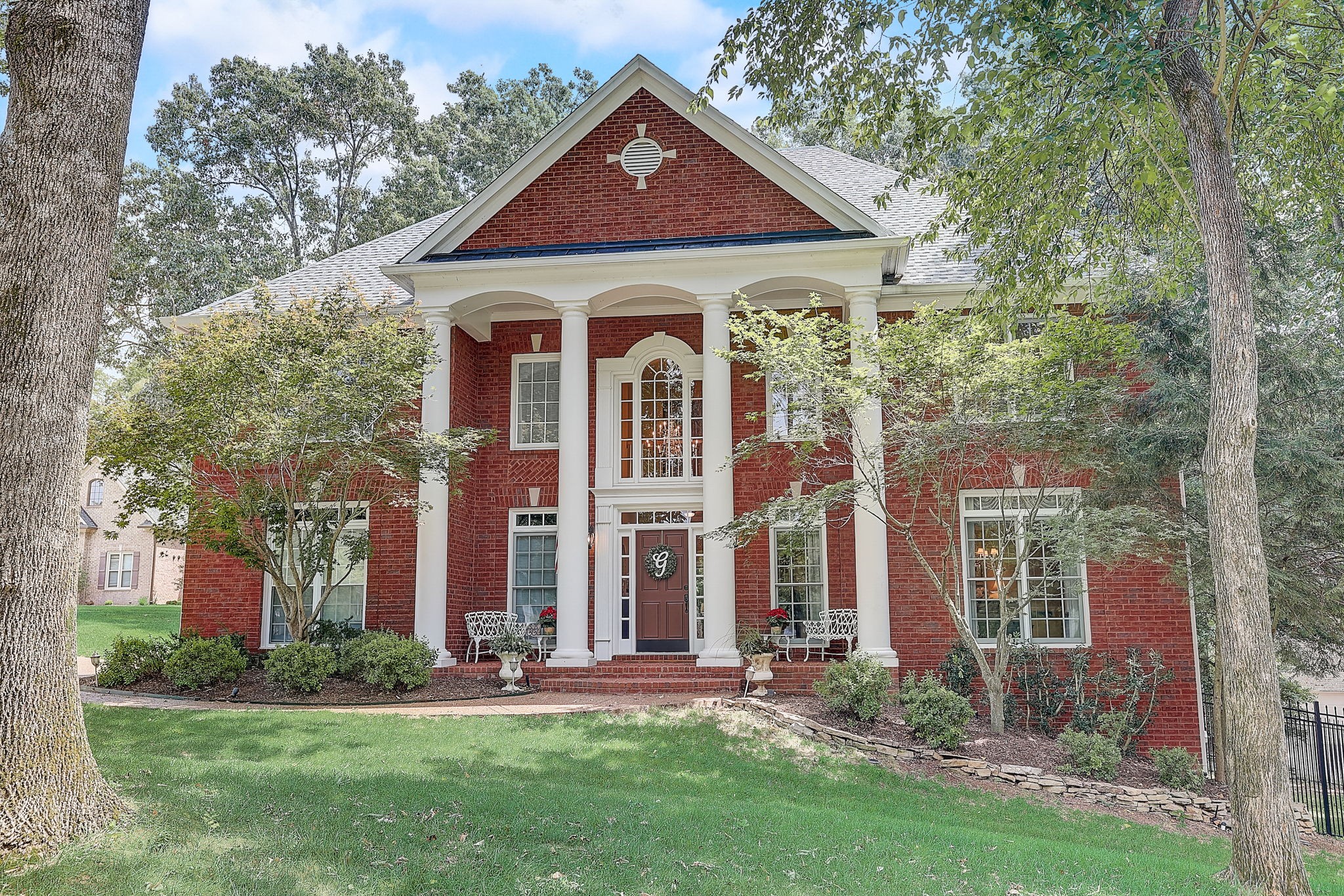 1096 Arbor Run Pl