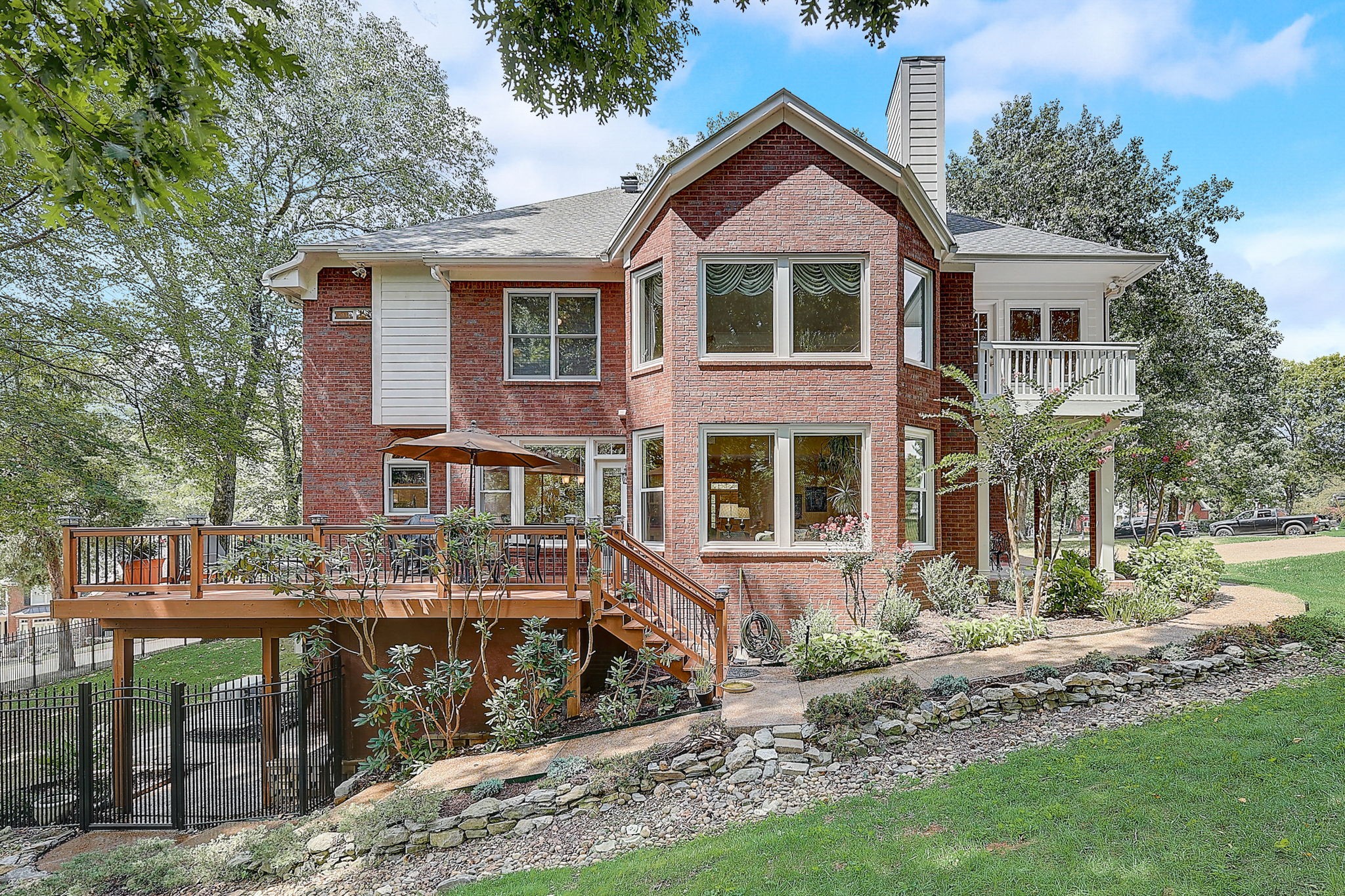 1096 Arbor Run Pl