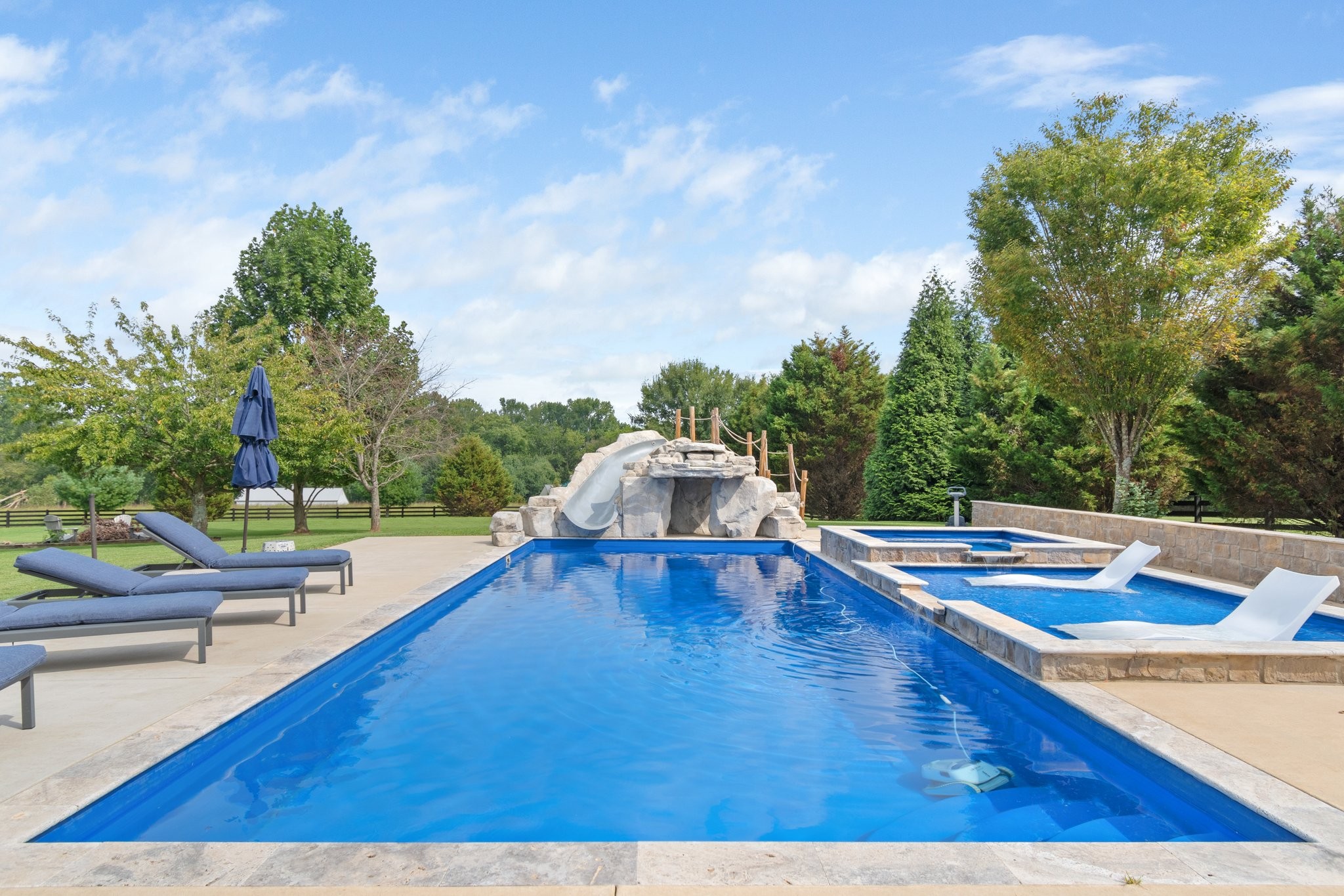 3722 Bosk Ln