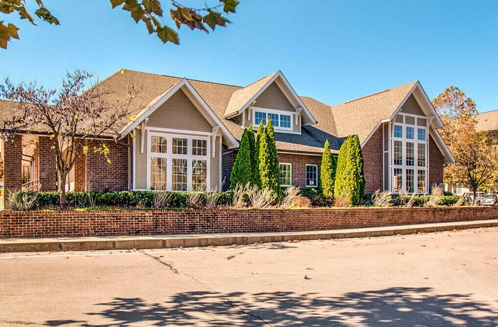2310 Elliott Ave Unit: 207