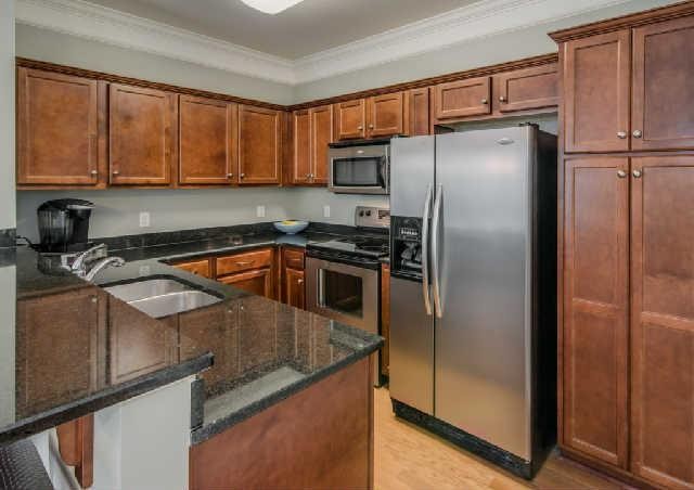 2310 Elliott Ave Unit: 207