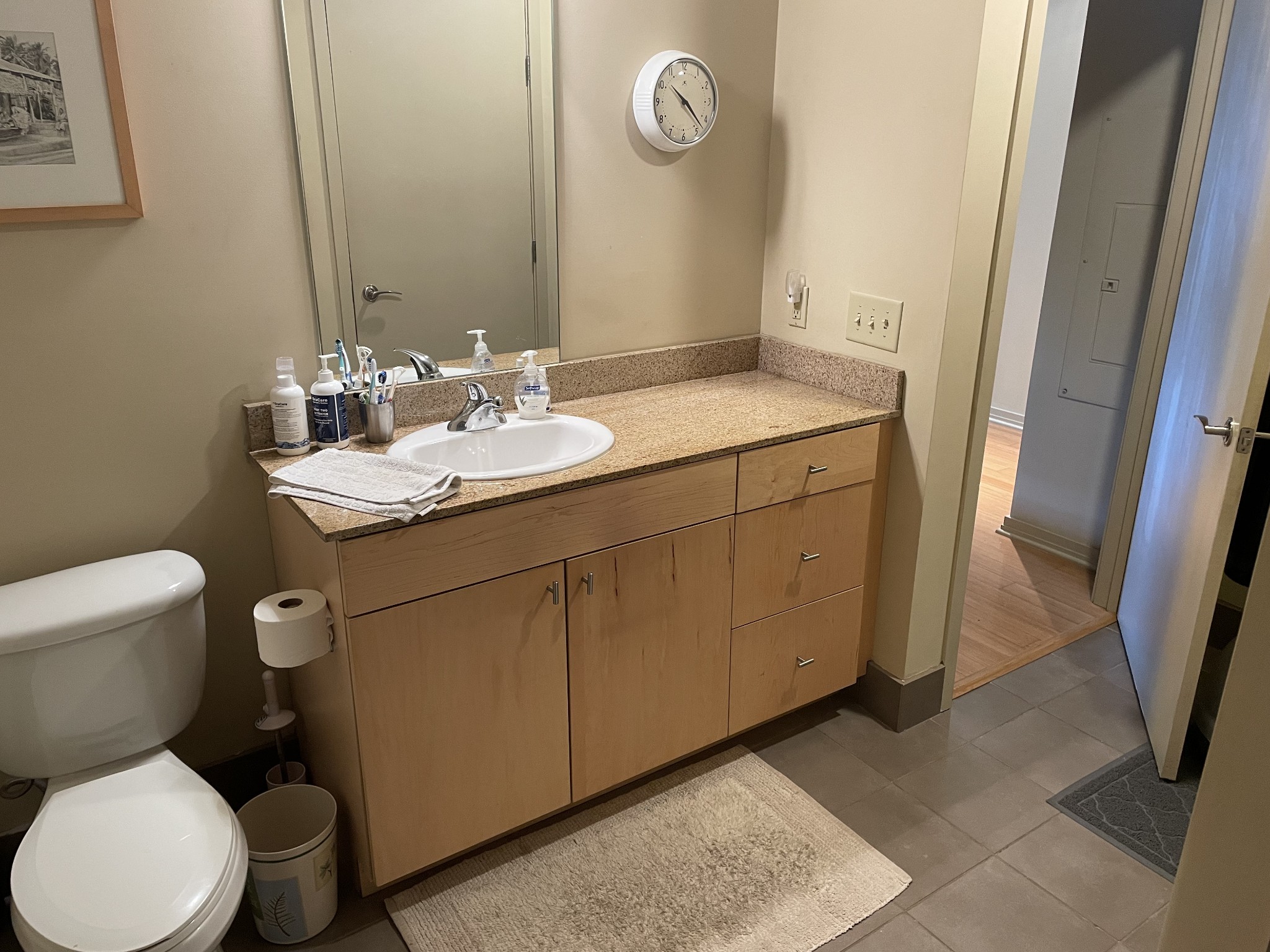 1101 18th Ave, S Unit: 400