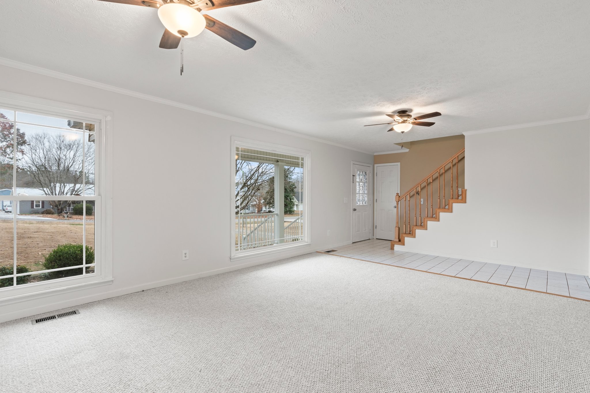 156 River Bluff Dr, W