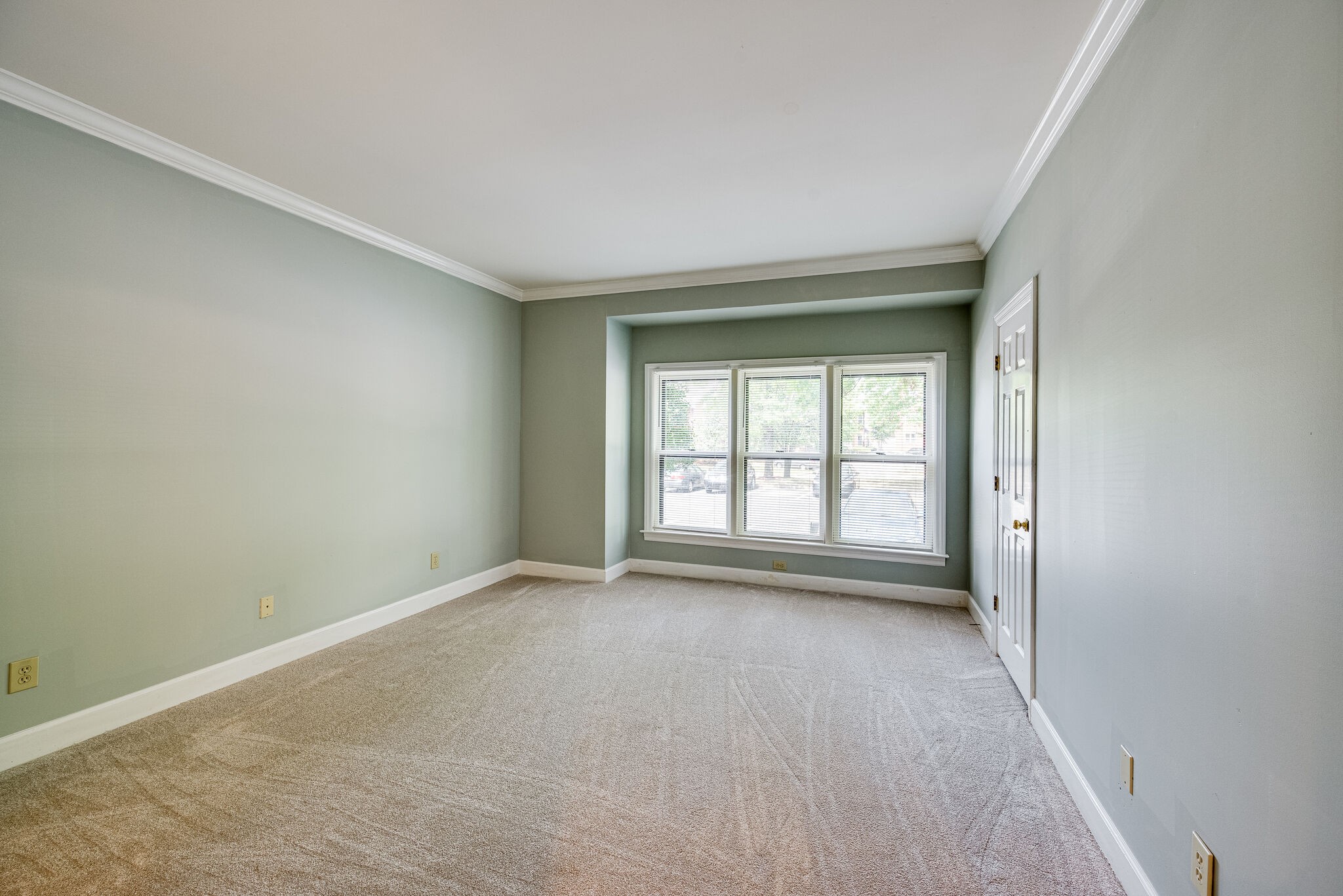 701 Arkland Pl
