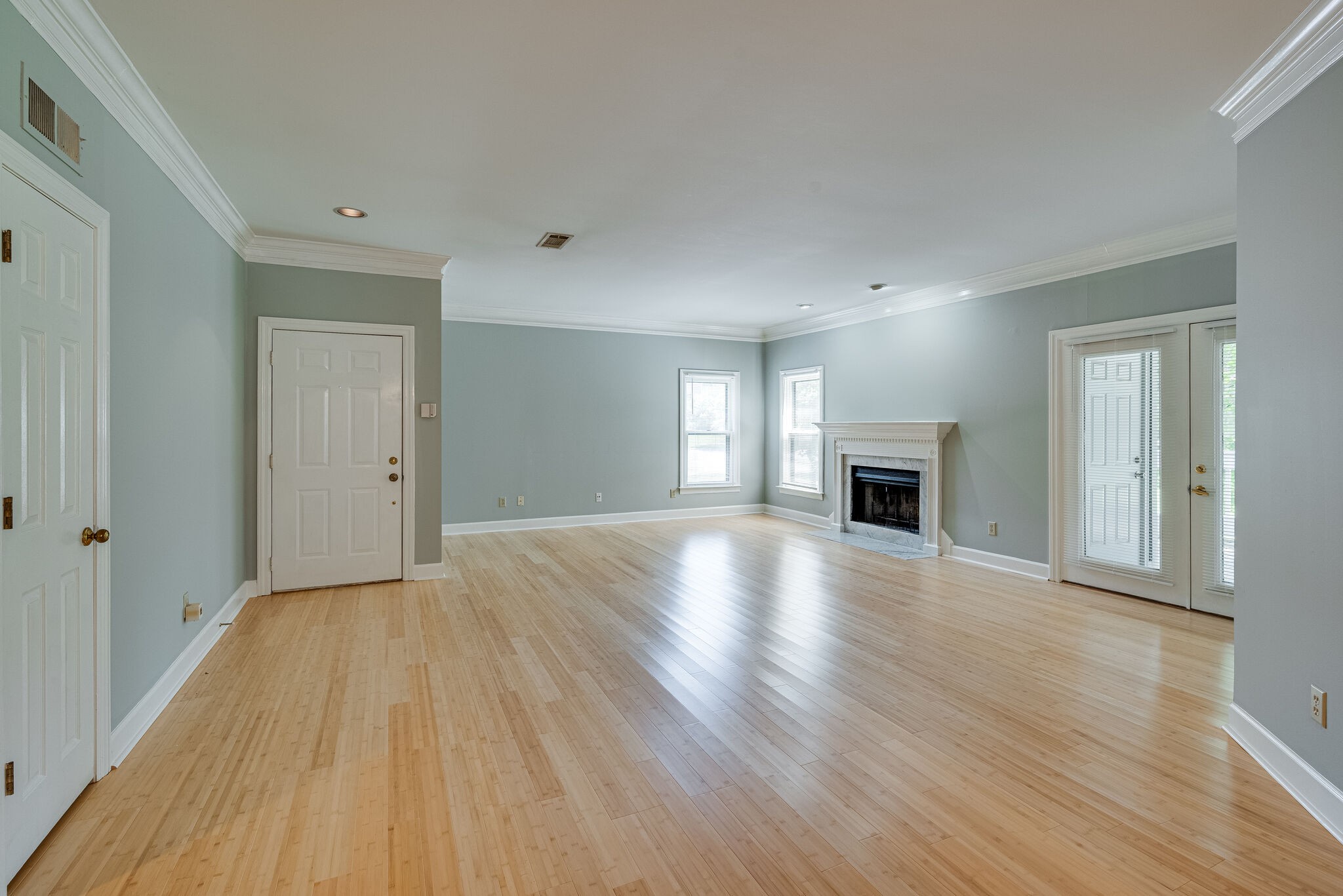 701 Arkland Pl