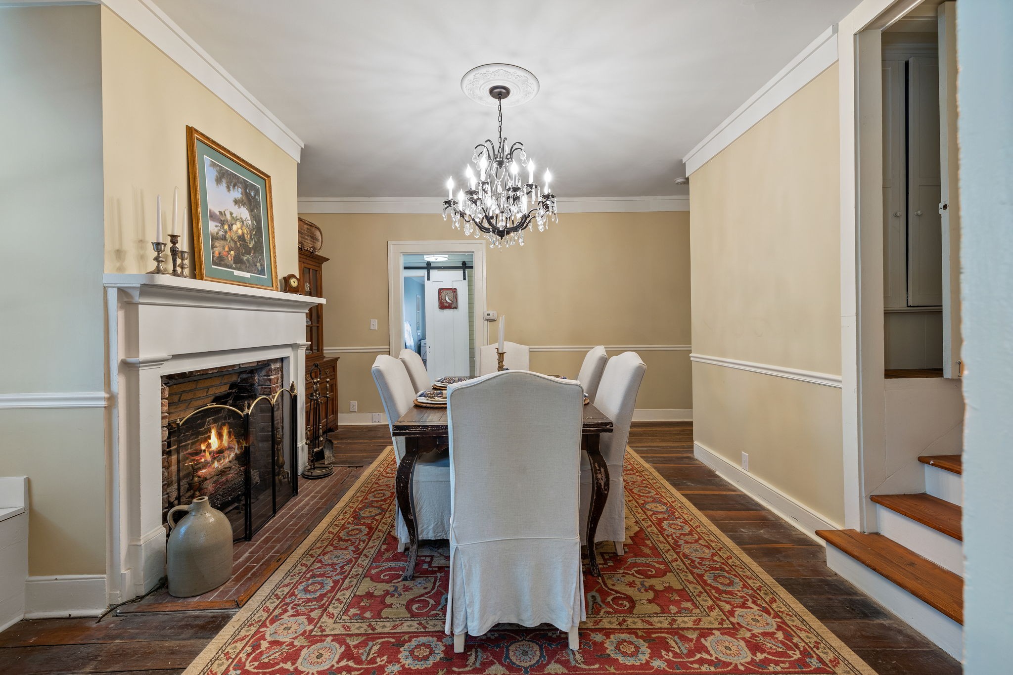 415 W 9th St