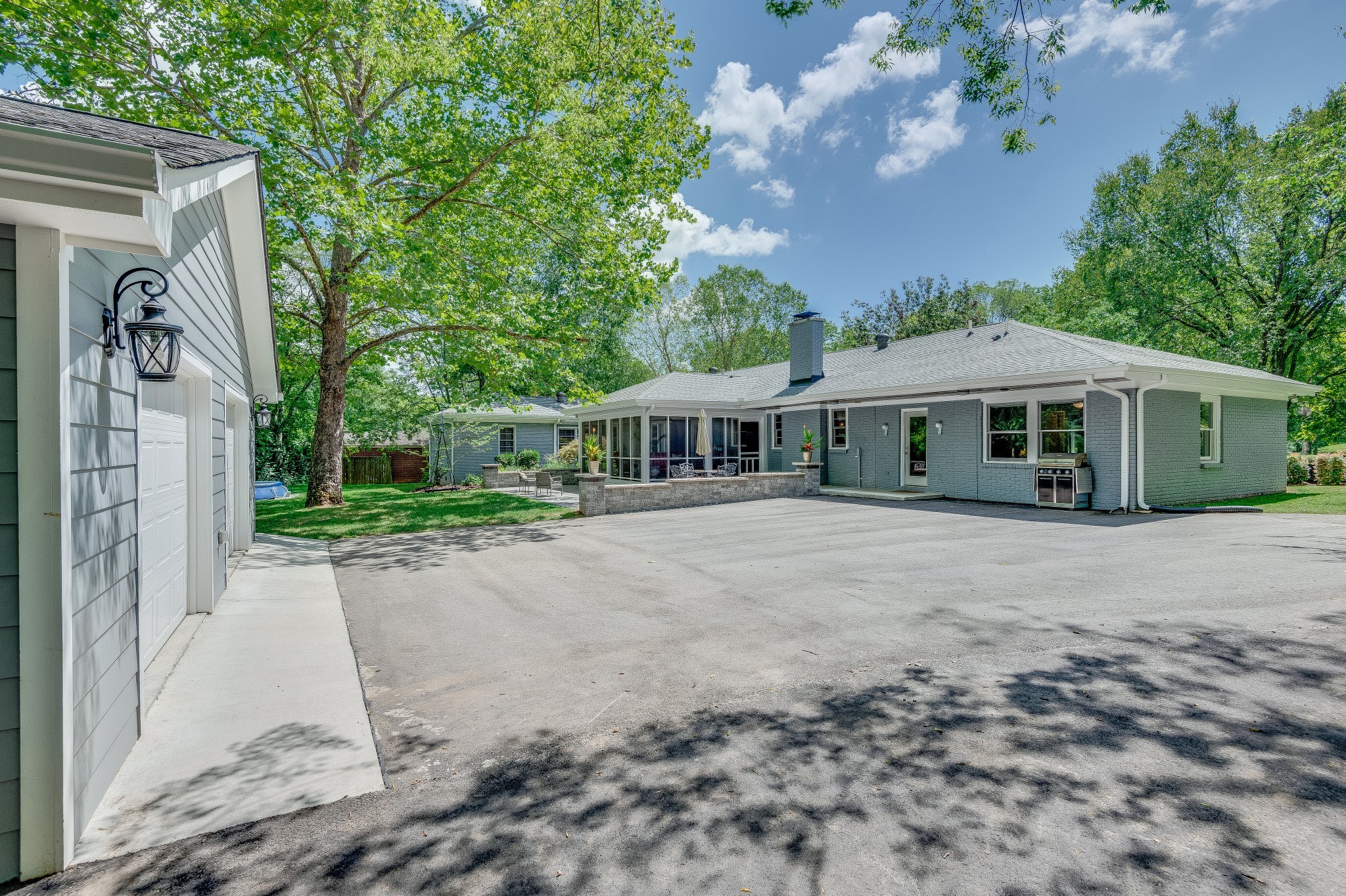 6352 Bresslyn Road