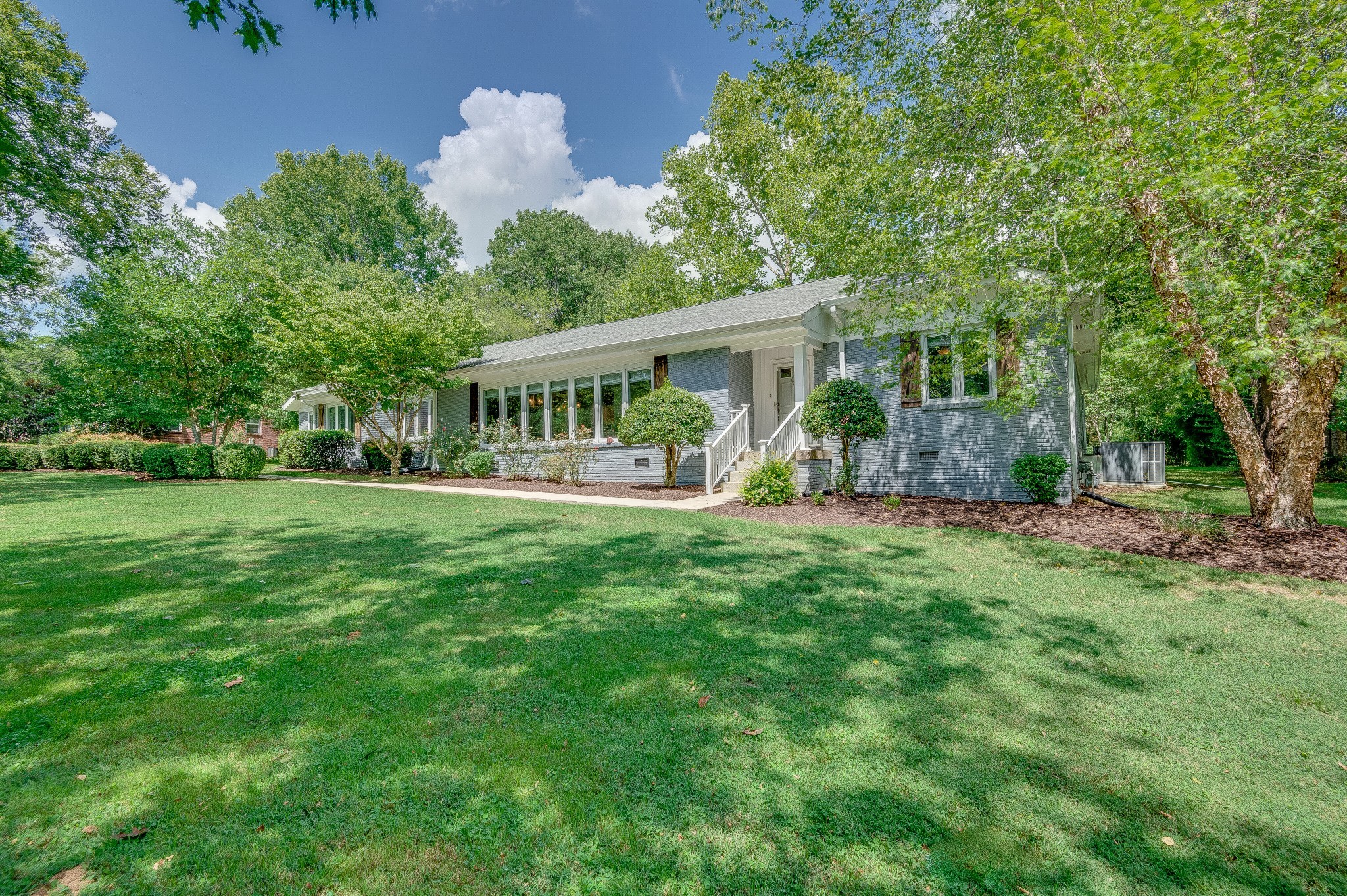 6352 Bresslyn Road
