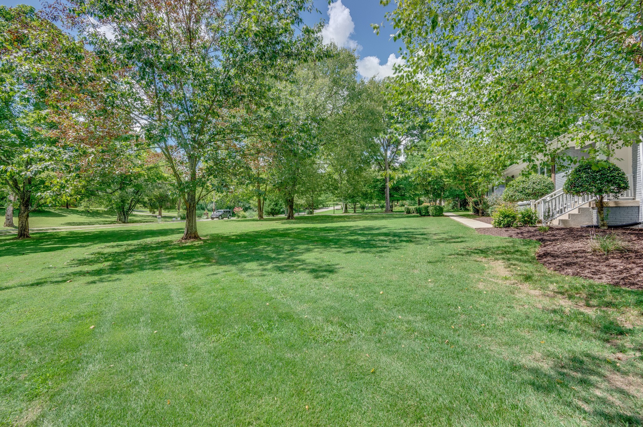 6352 Bresslyn Road