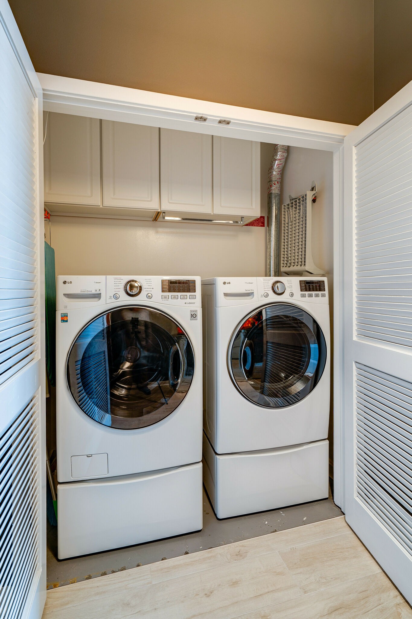 301 Demonbreun St Unit: 814