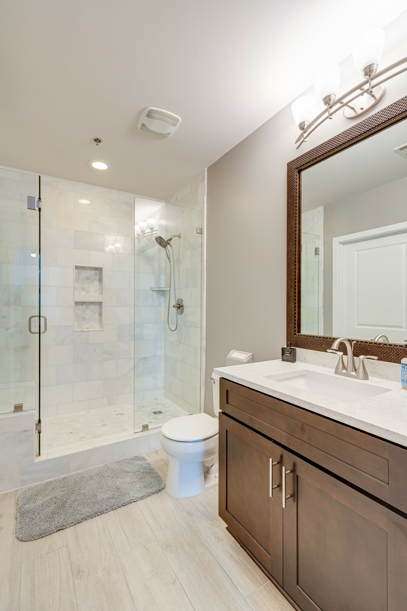 301 Demonbreun St Unit: 814