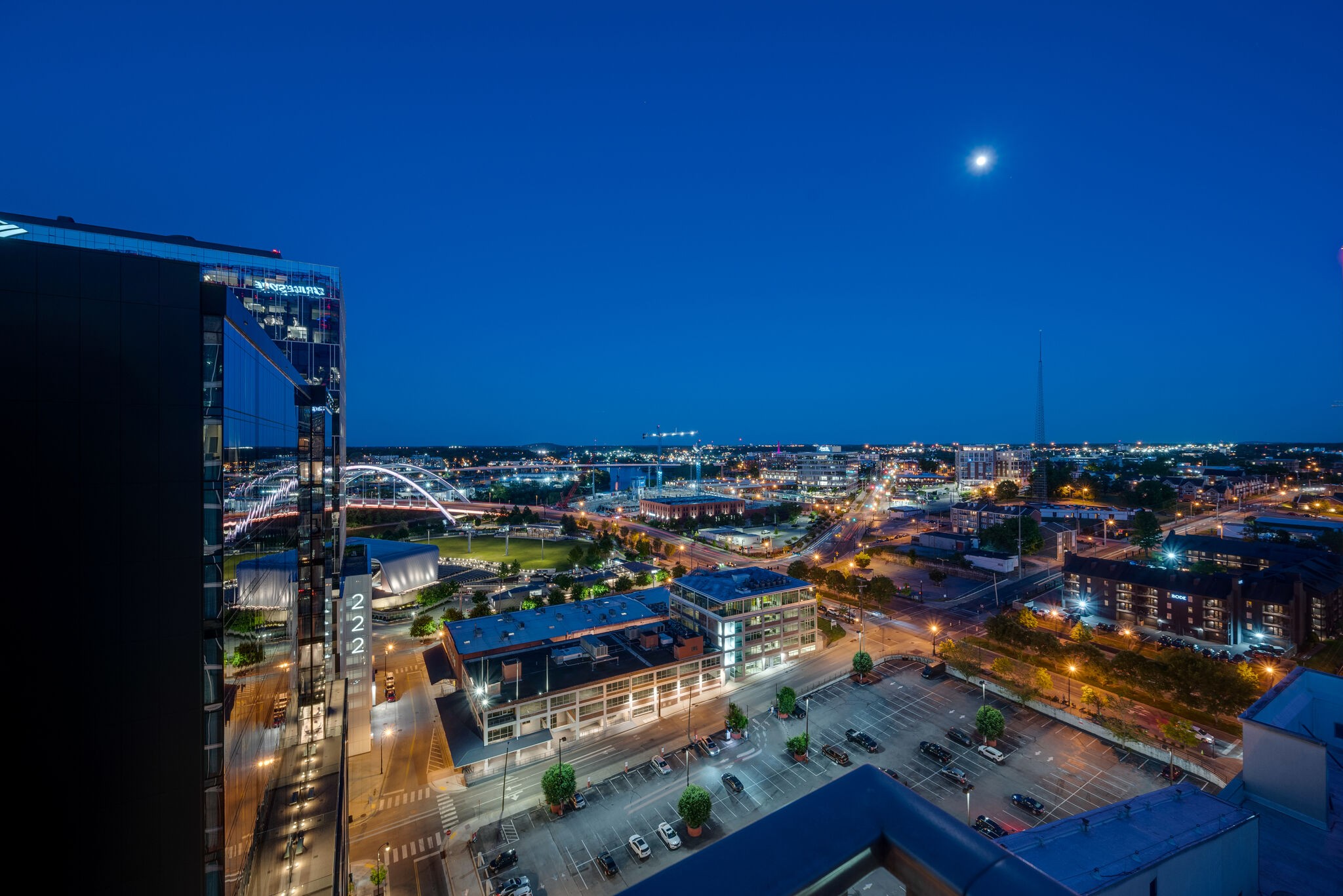 301 Demonbreun St Unit: 814