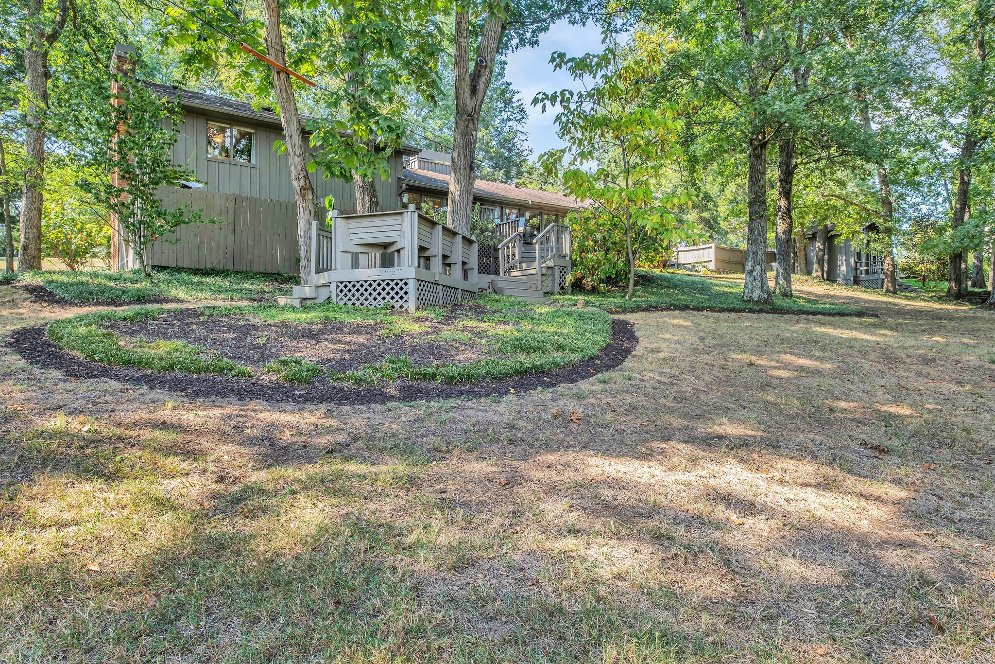 4530 Everett Dr