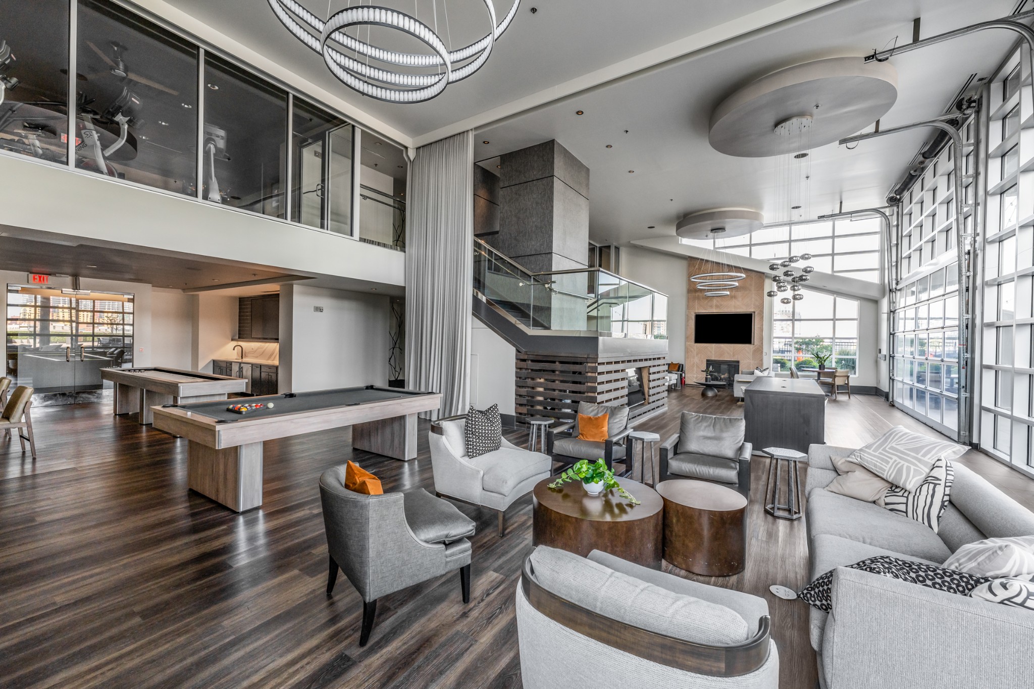 600 12th Ave, S Unit: 1703