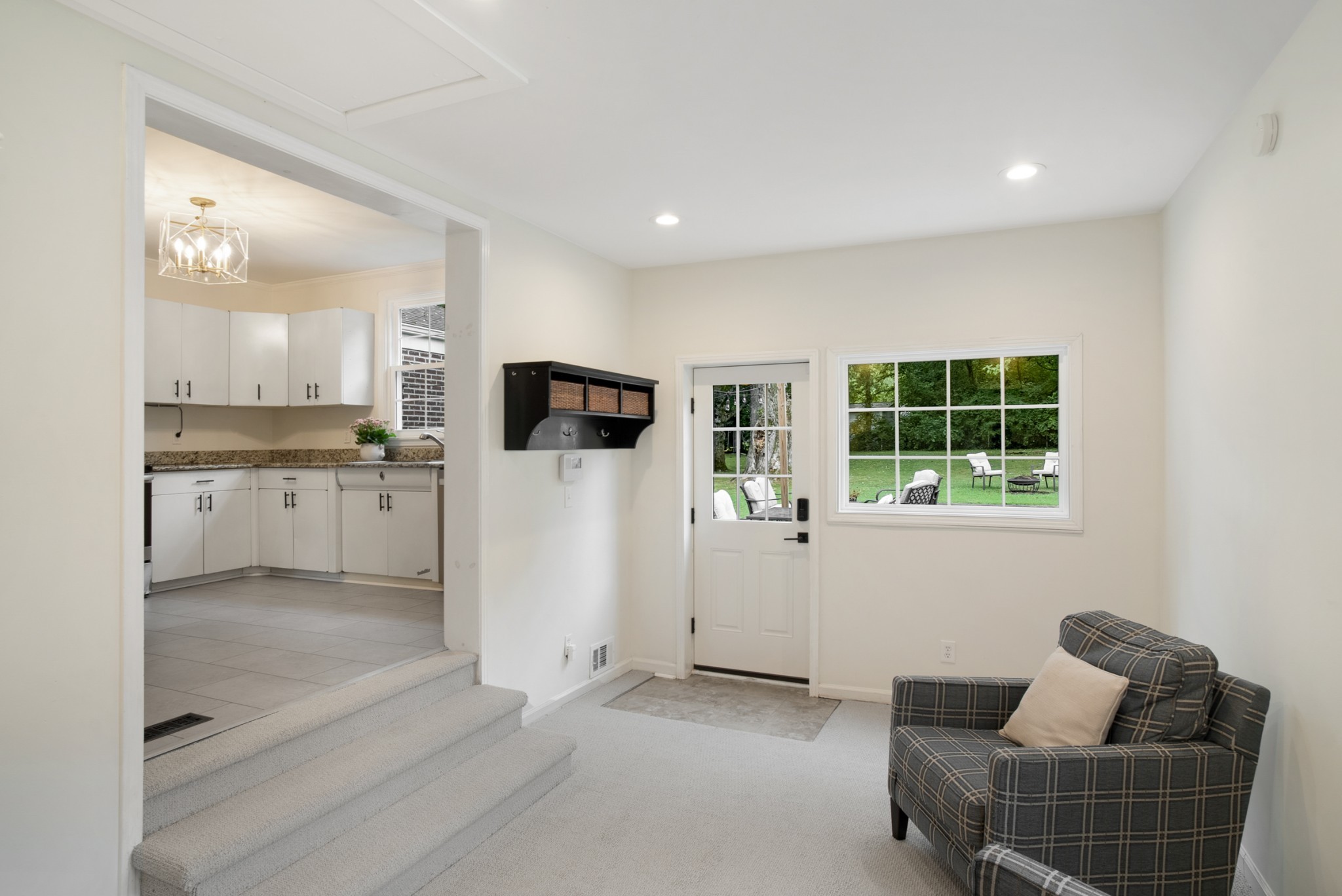 5037 Dovecote Dr