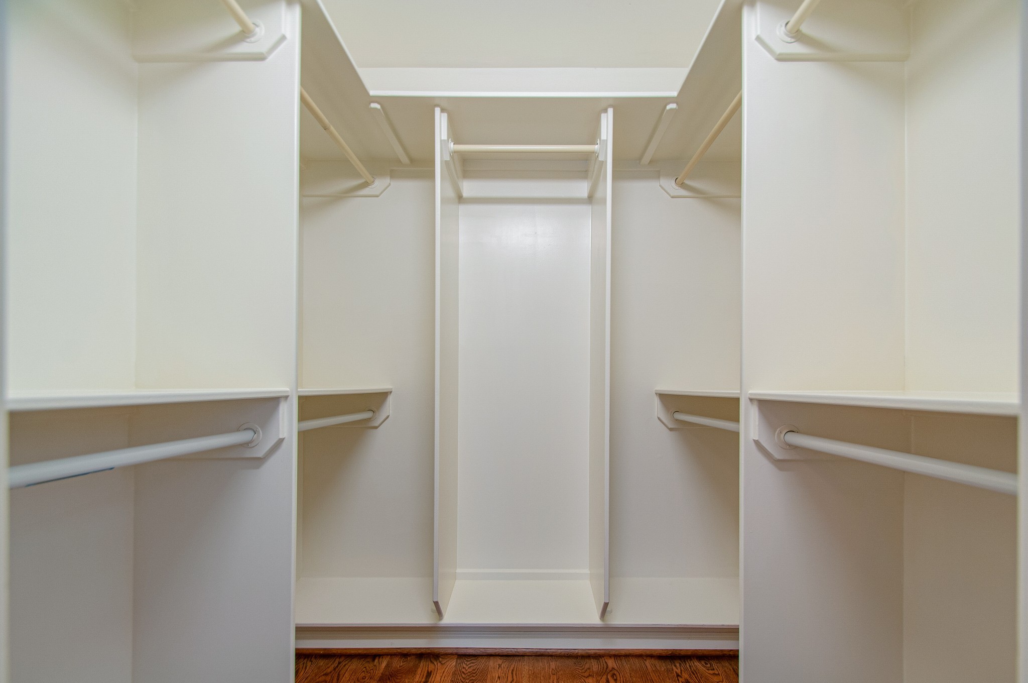 312 Fairbourne Grn