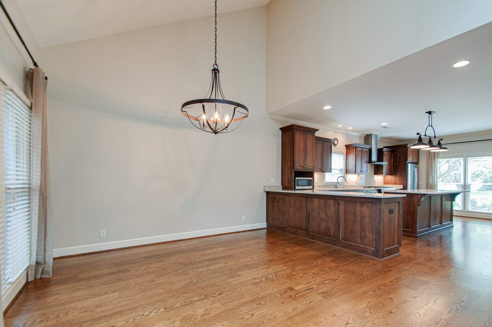 312 Fairbourne Grn