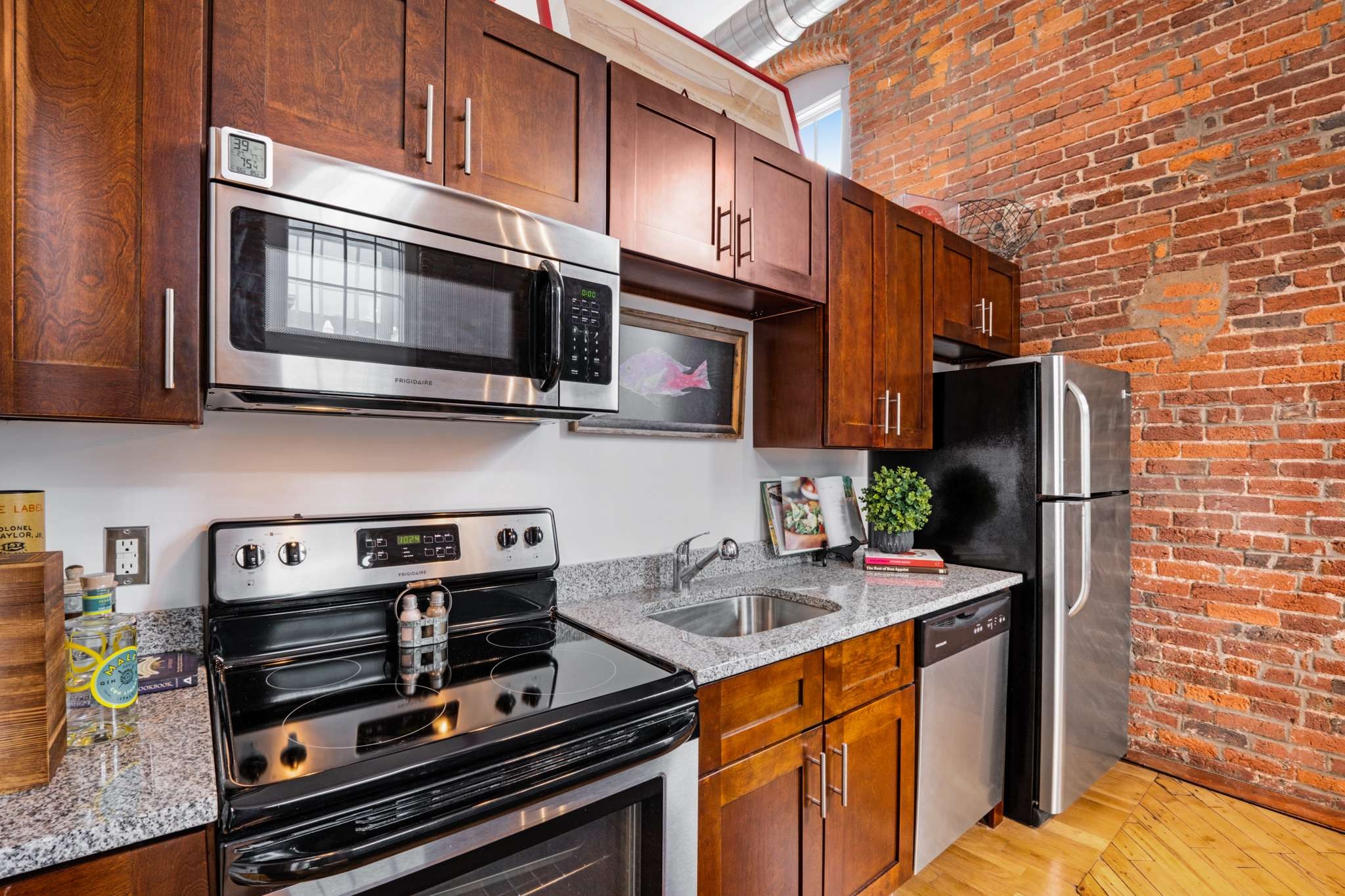 1350 Rosa L Parks Blvd Unit: 369