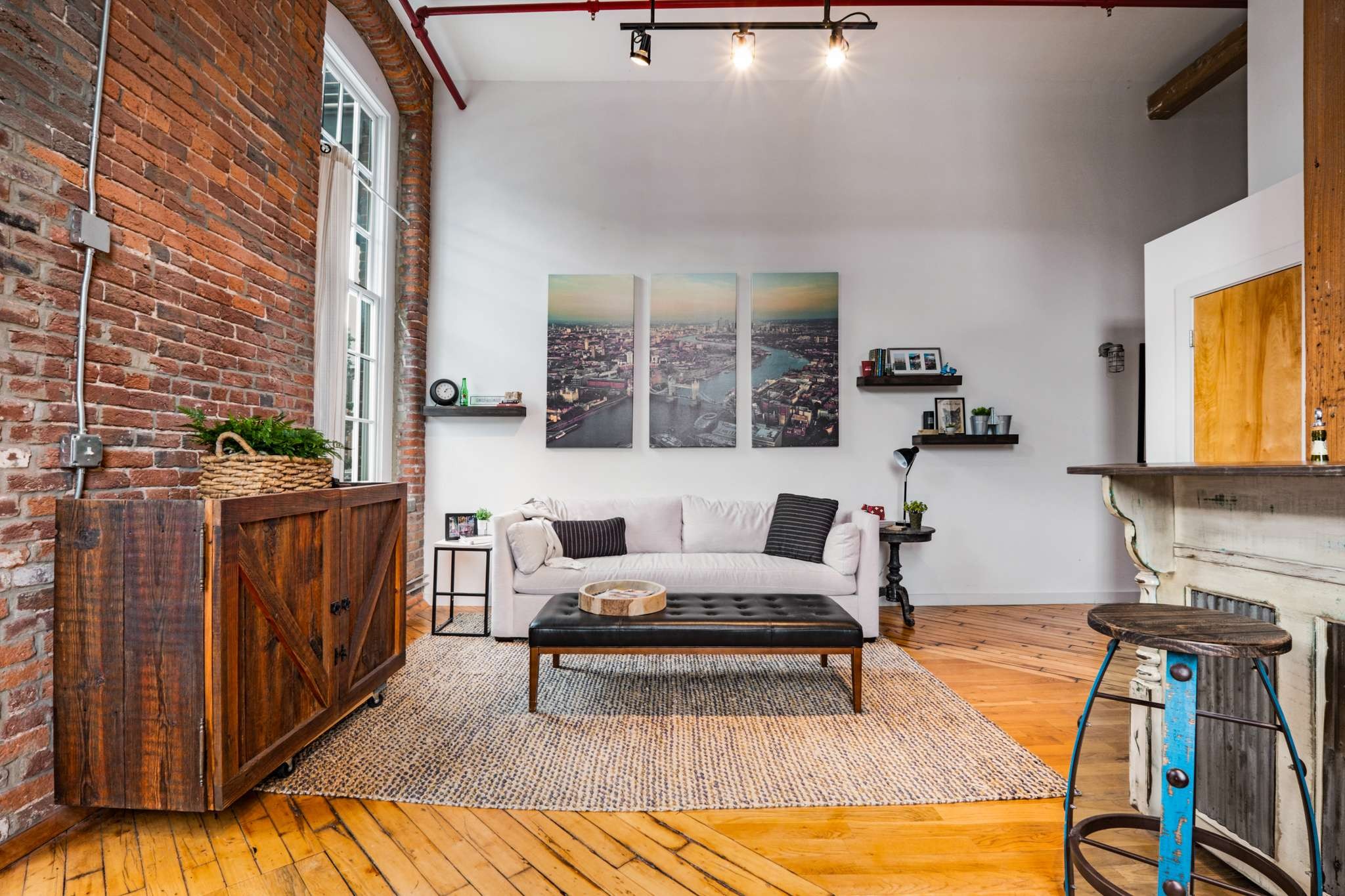 1350 Rosa L Parks Blvd Unit: 369