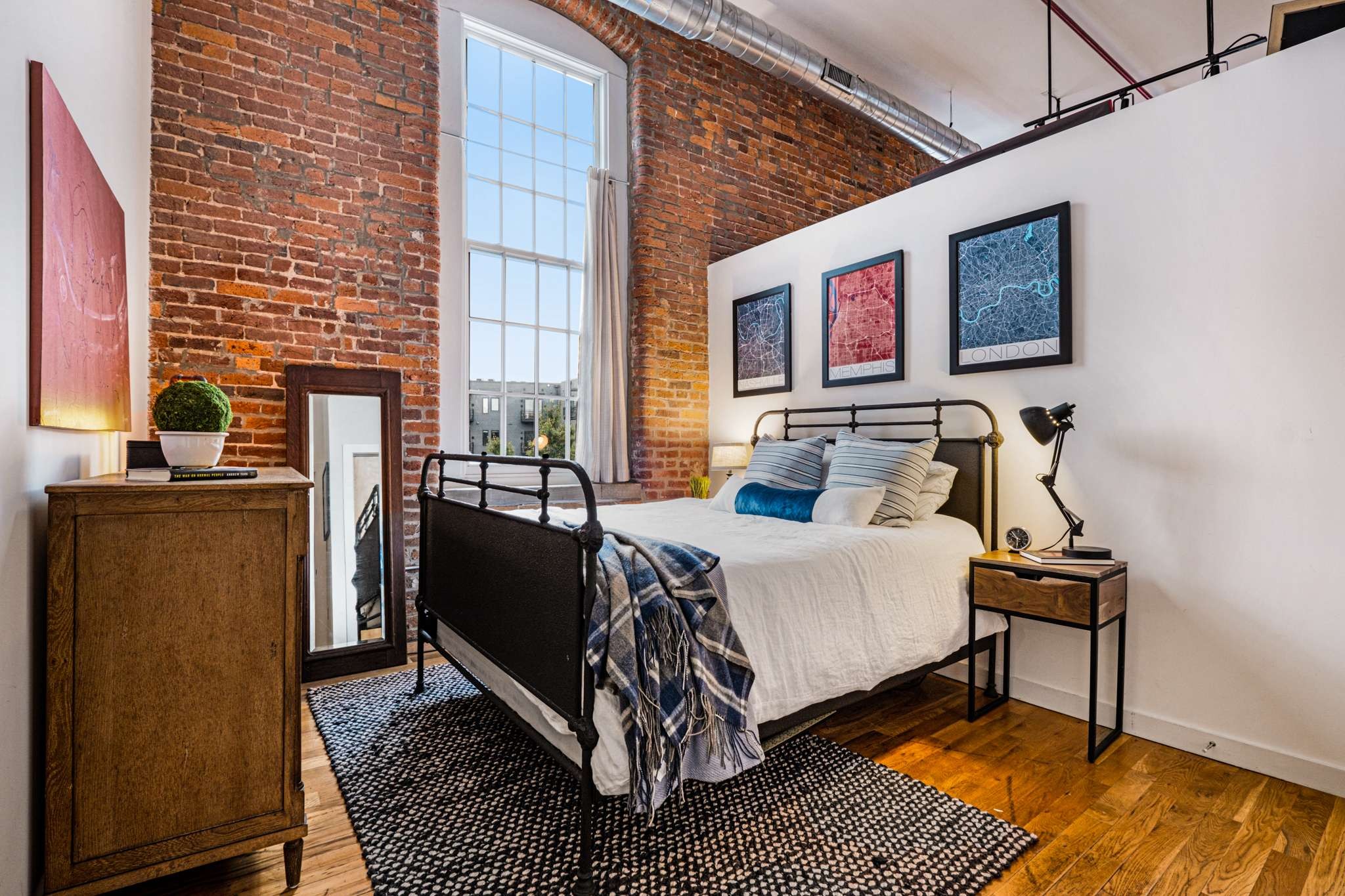 1350 Rosa L Parks Blvd Unit: 369