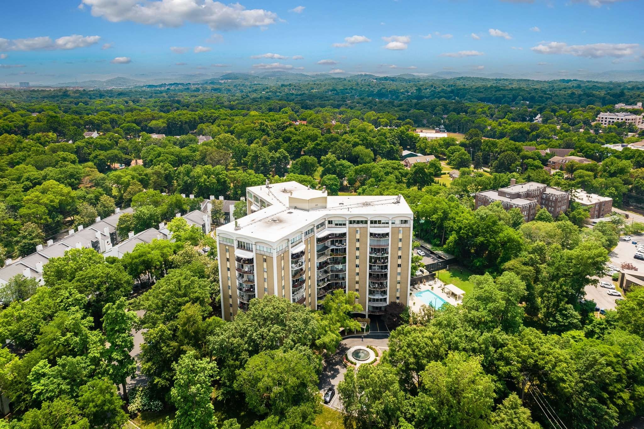 4215 Harding Pike Unit: 503