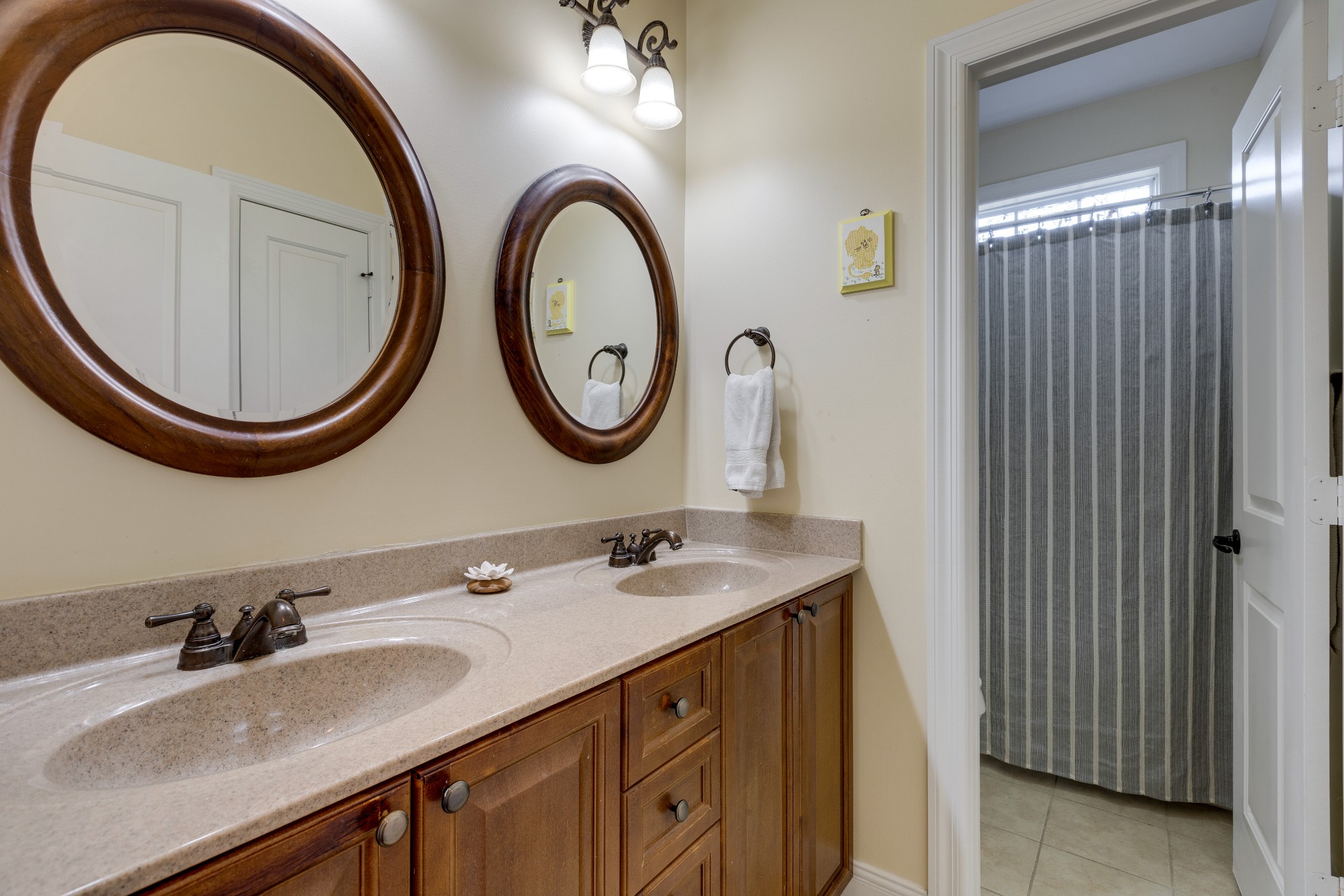 505 Summit Oaks Ct