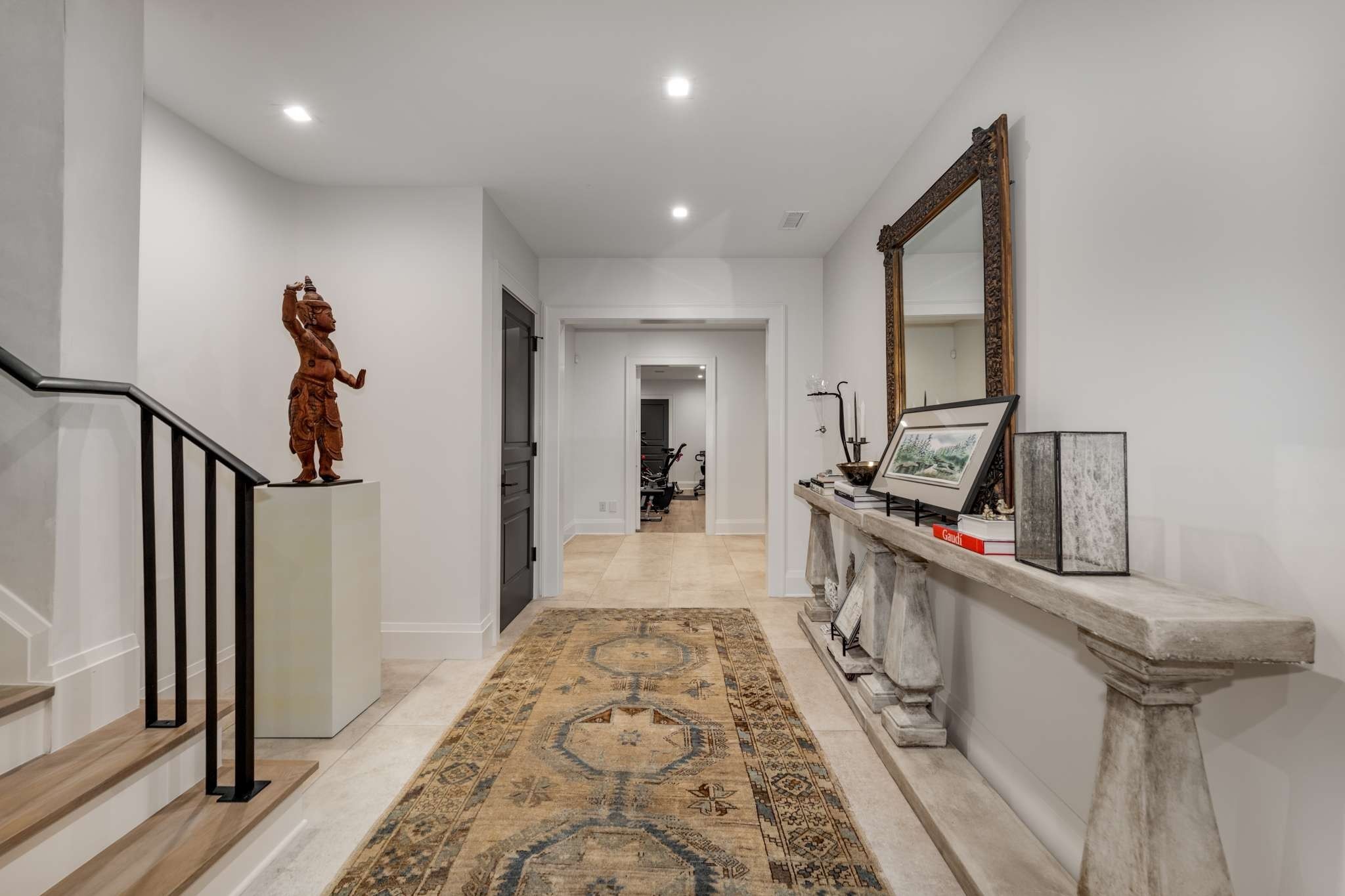 325 Walnut Dr