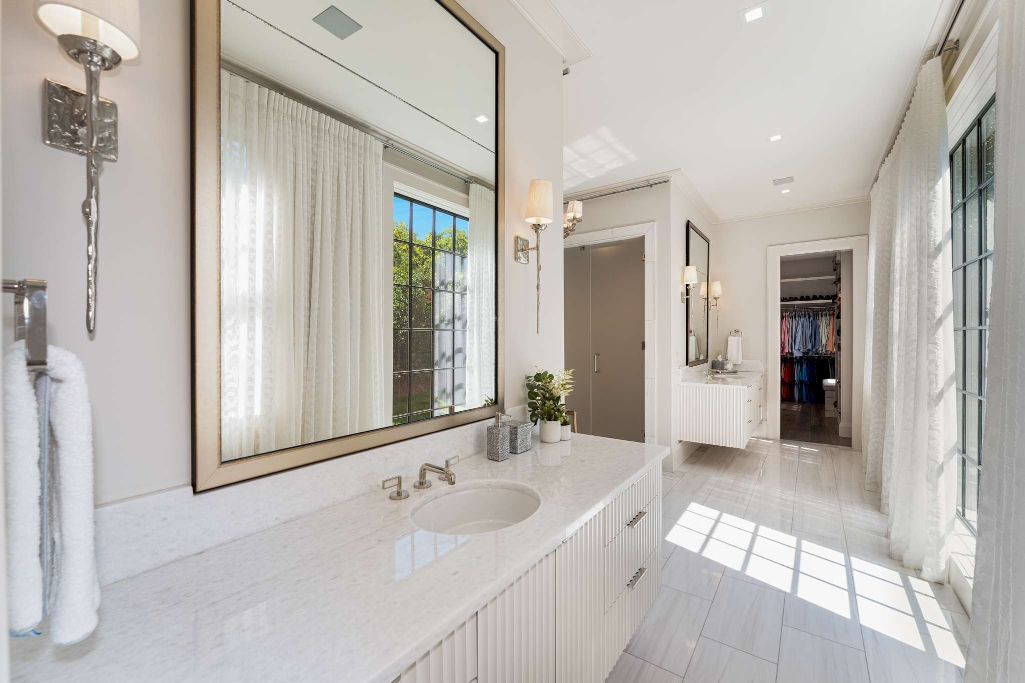 325 Walnut Dr