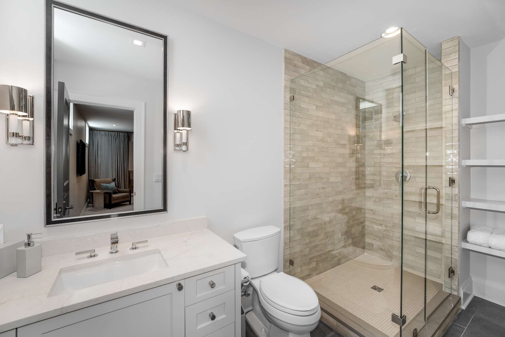 325 Walnut Dr