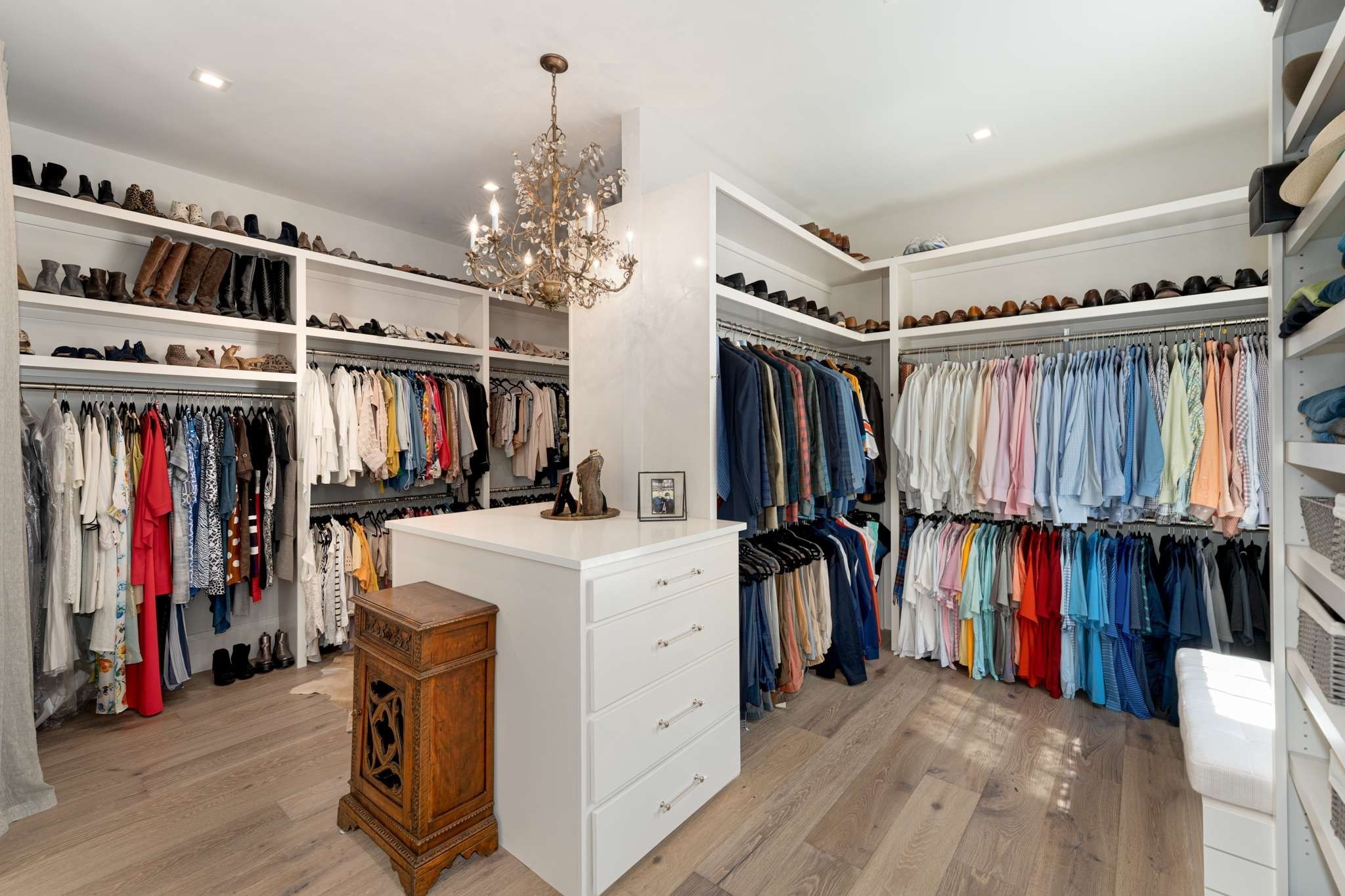 325 Walnut Dr