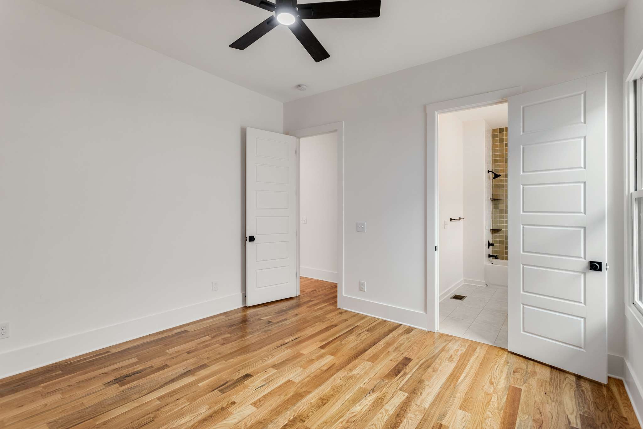 1008A Caldwell Lane