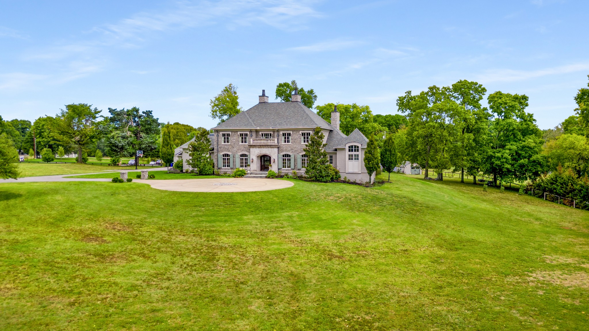956 Tyne Blvd