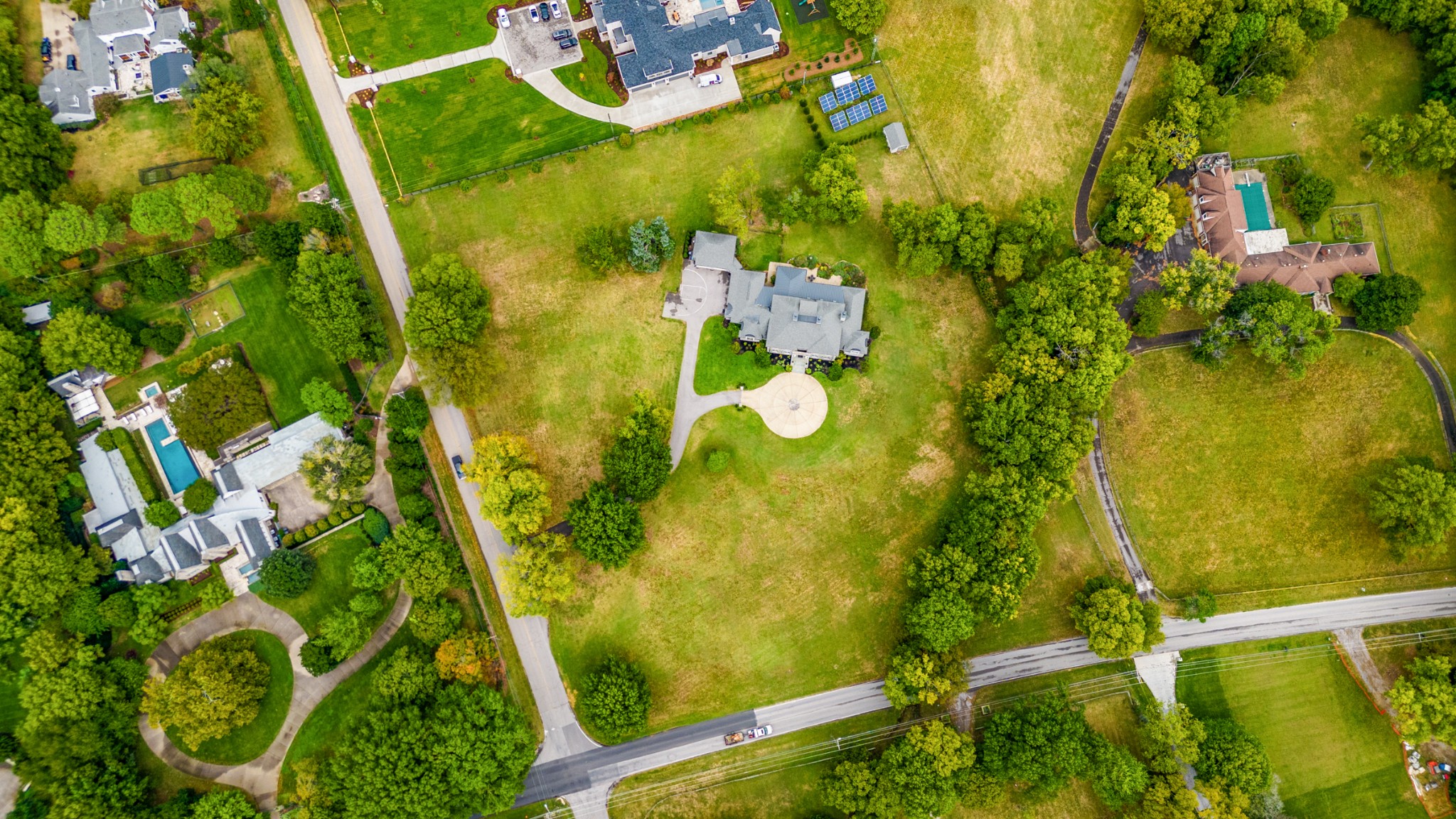 956 Tyne Blvd