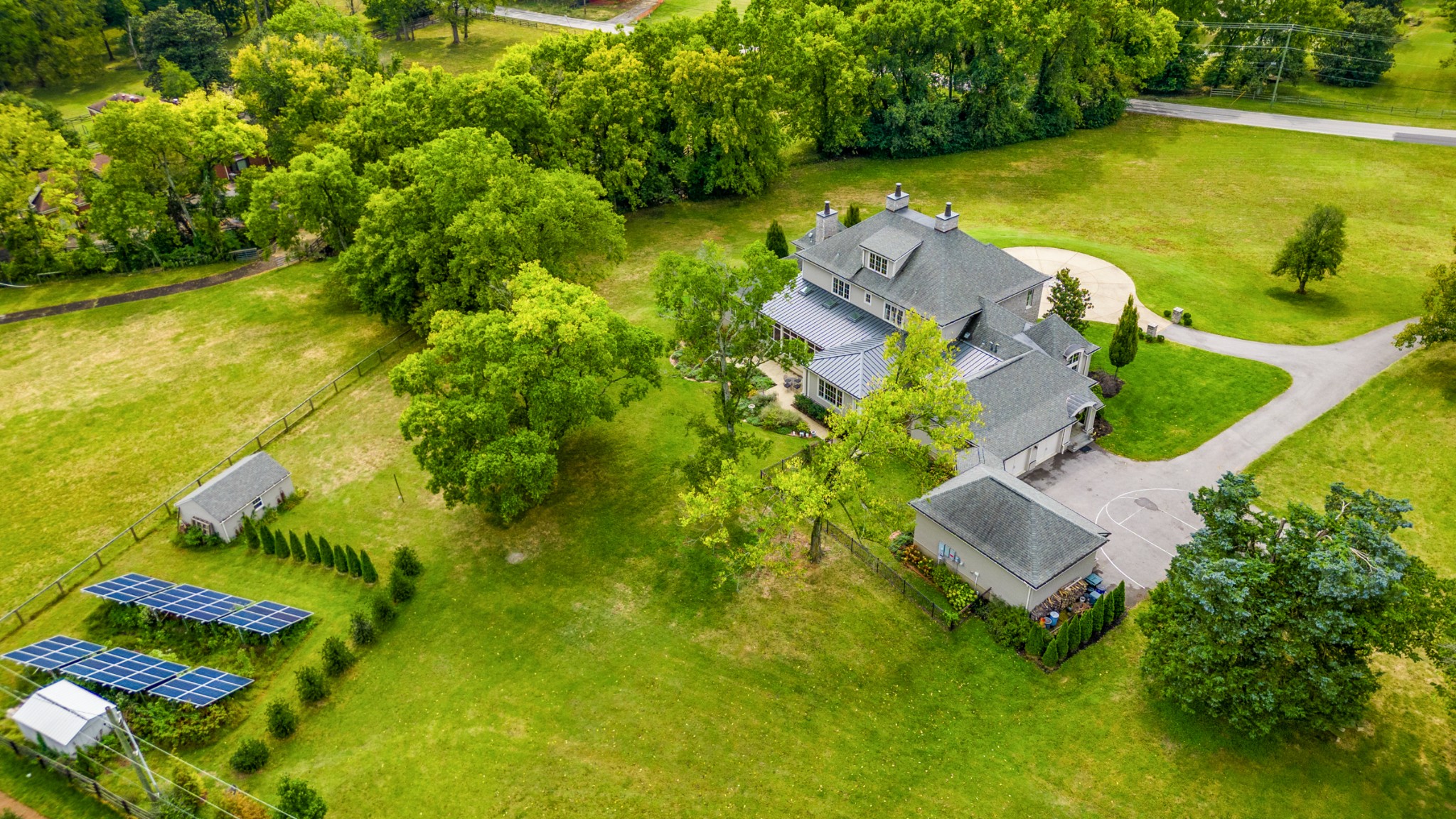 956 Tyne Blvd