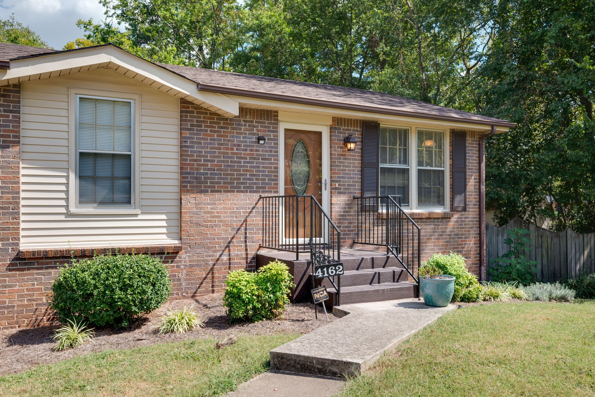 4162 Bob White Dr