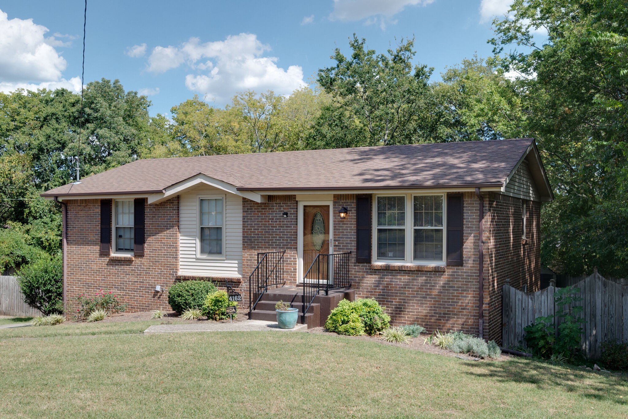 4162 Bob White Dr
