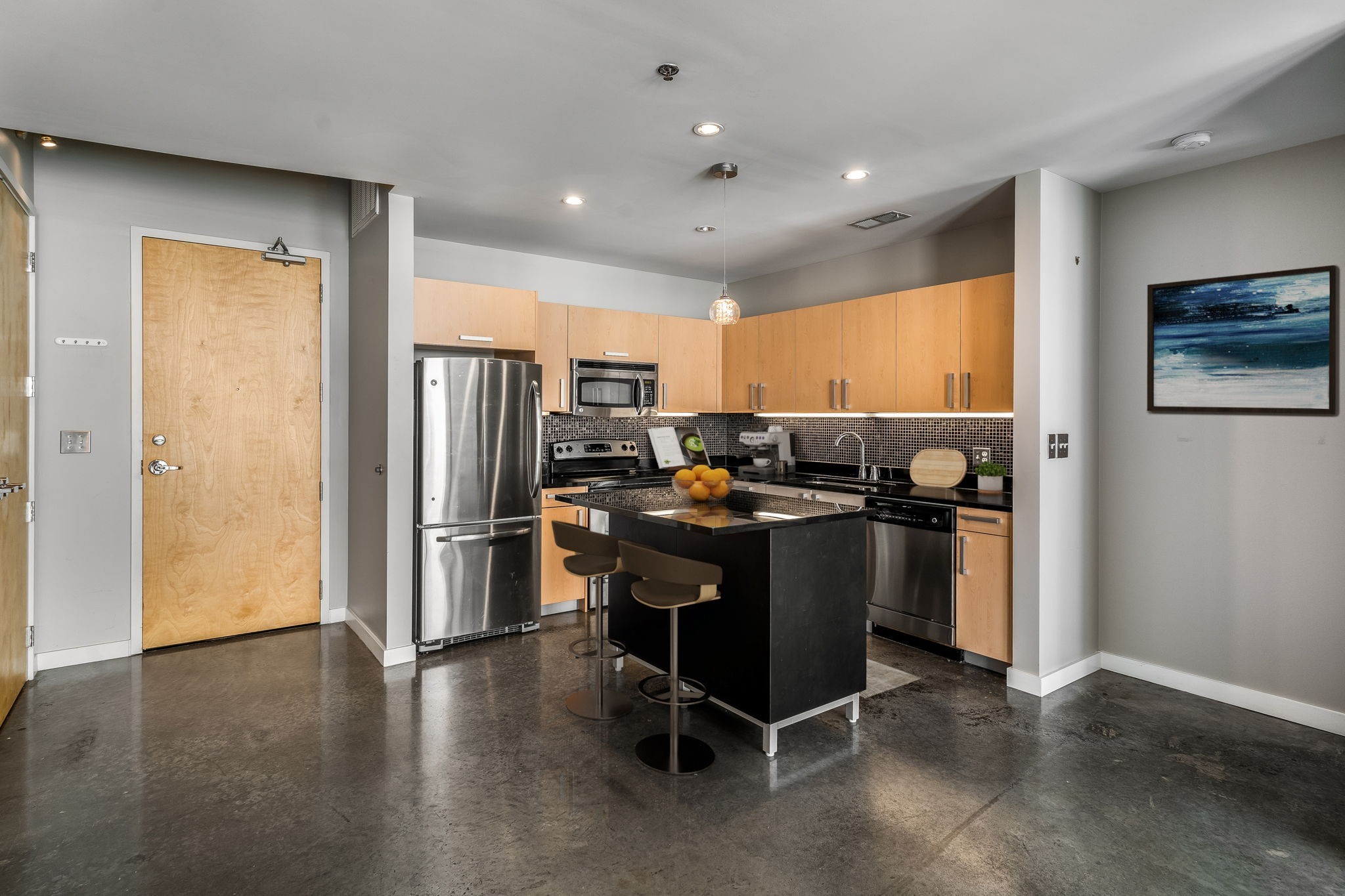 600 12th Ave, S Unit: 819