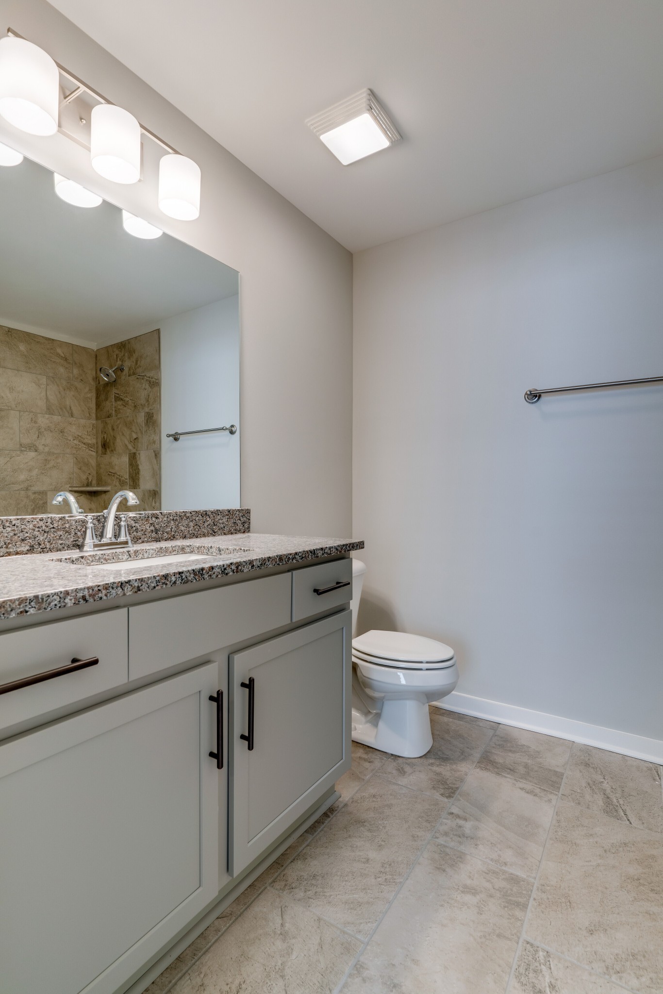 2265 Bayport Ave Unit: 238